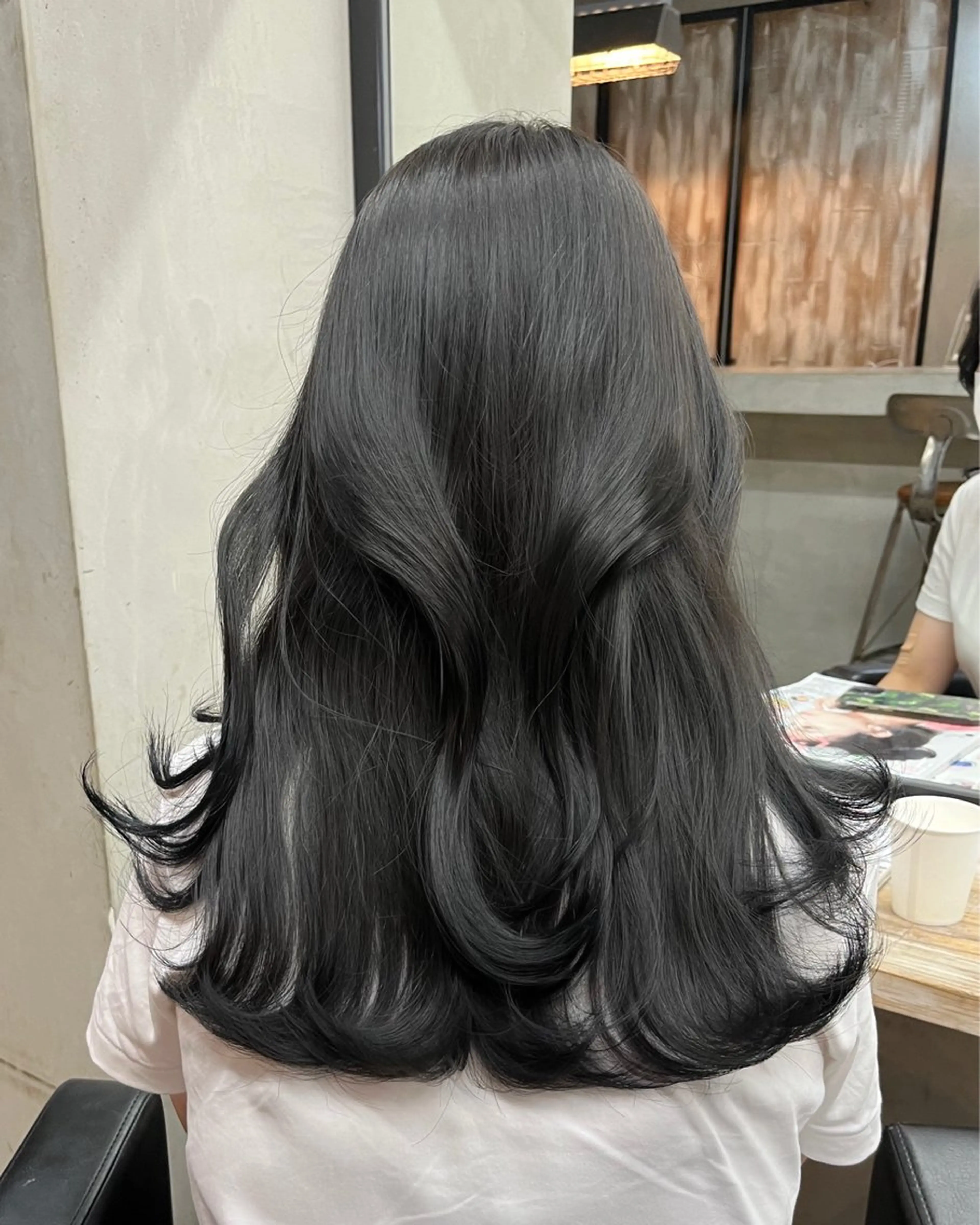 ロング カラー カット ヘアカラー トリートメント ヘアセット 新宿/韓国ヘア/ 髪質改善ストレートのヘアスタイル