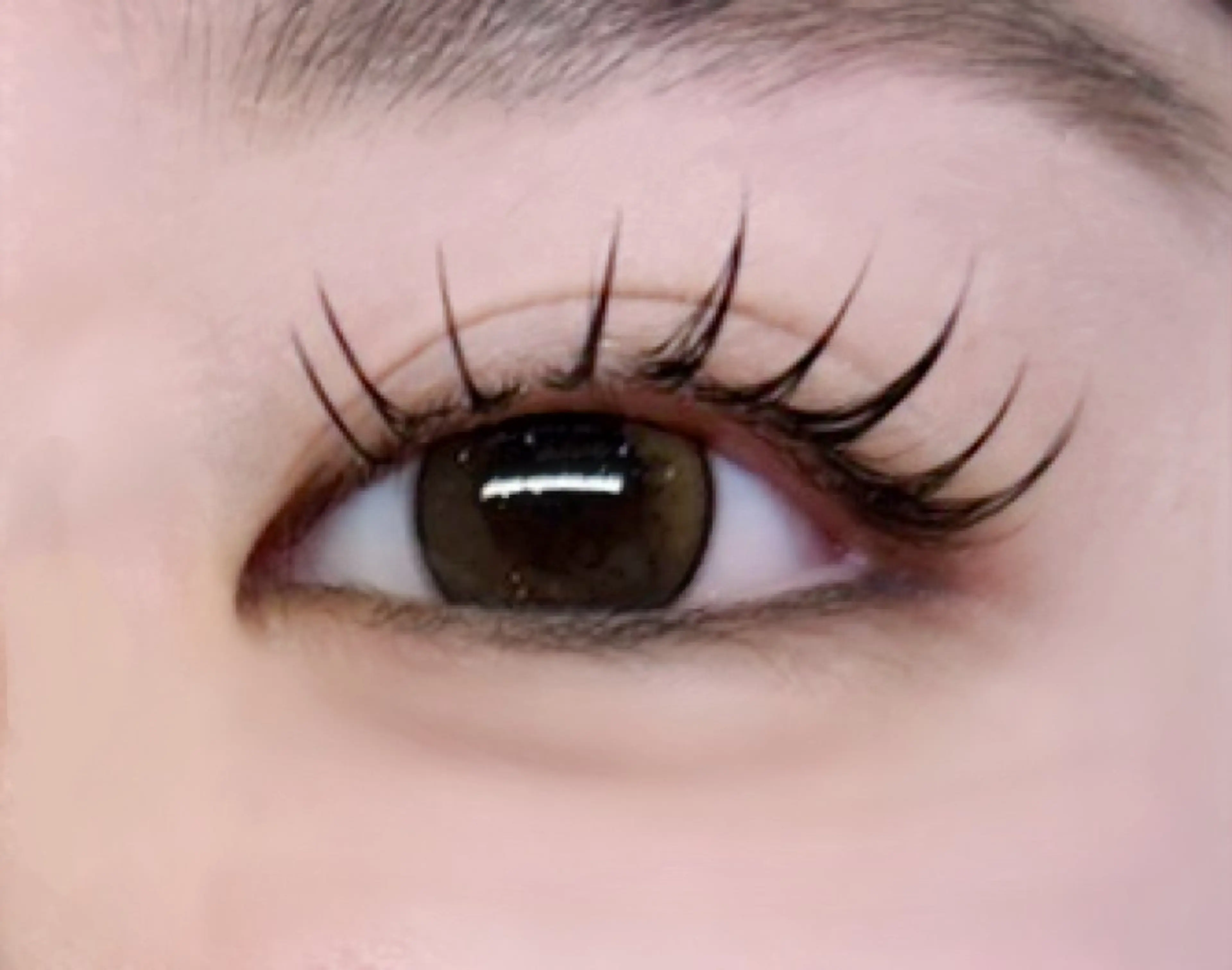 マツエク・マツパ マツエク ANRI 束感まつげ 専門ワンホン 西梅田のマツエク・マツパデザイン