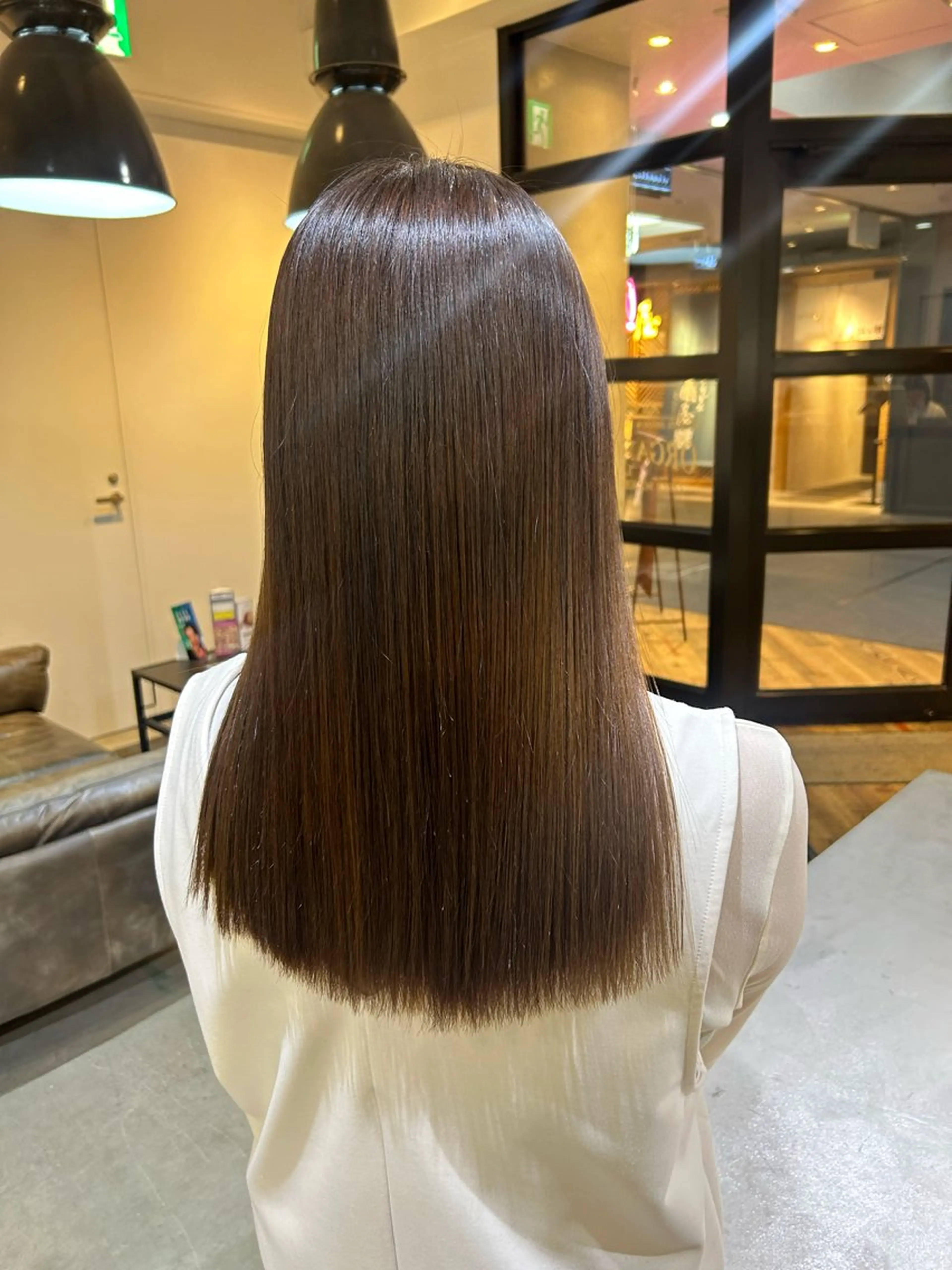 ロング 酸性ストレート カット ヘアカラー パーマ 縮毛矯正 トリートメント 艶髪/髪質改善 yukaのヘアスタイル