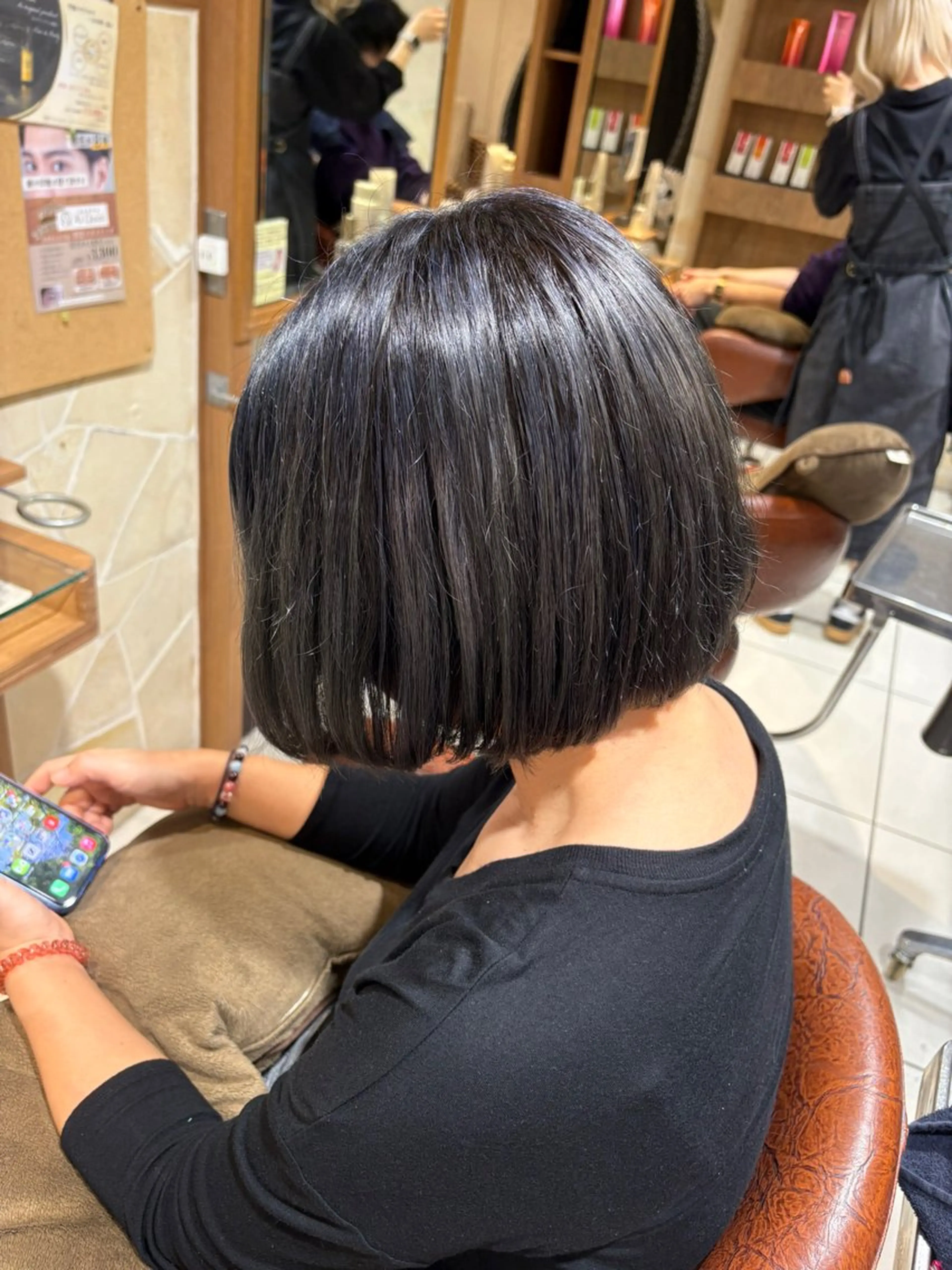 ショート カット レイヤー/切りっぱな しボブ✨️みずか💜のヘアスタイル