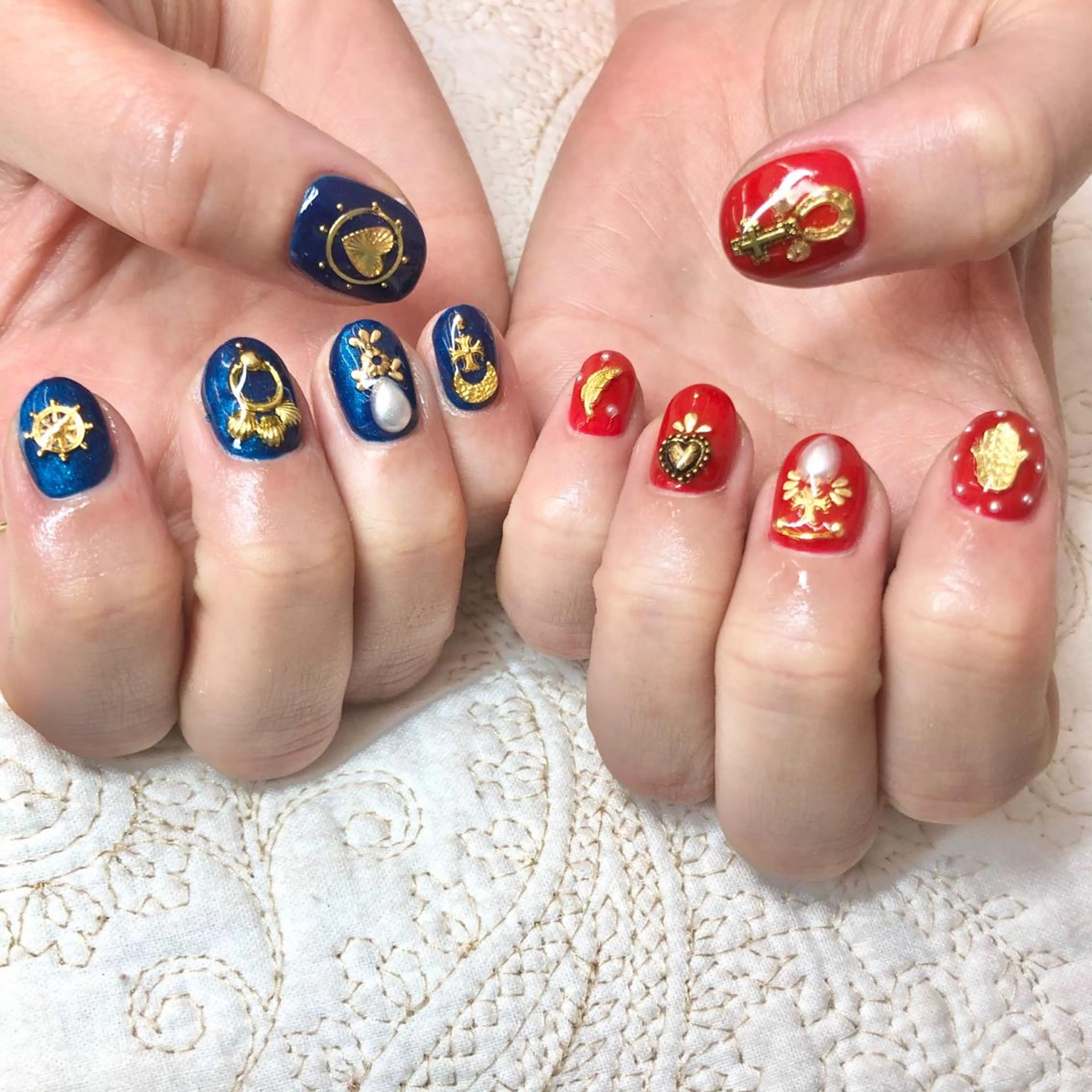 ネイル ブルー 赤色 🎀AYAKO 🎀中韓ネイルのネイルデザイン