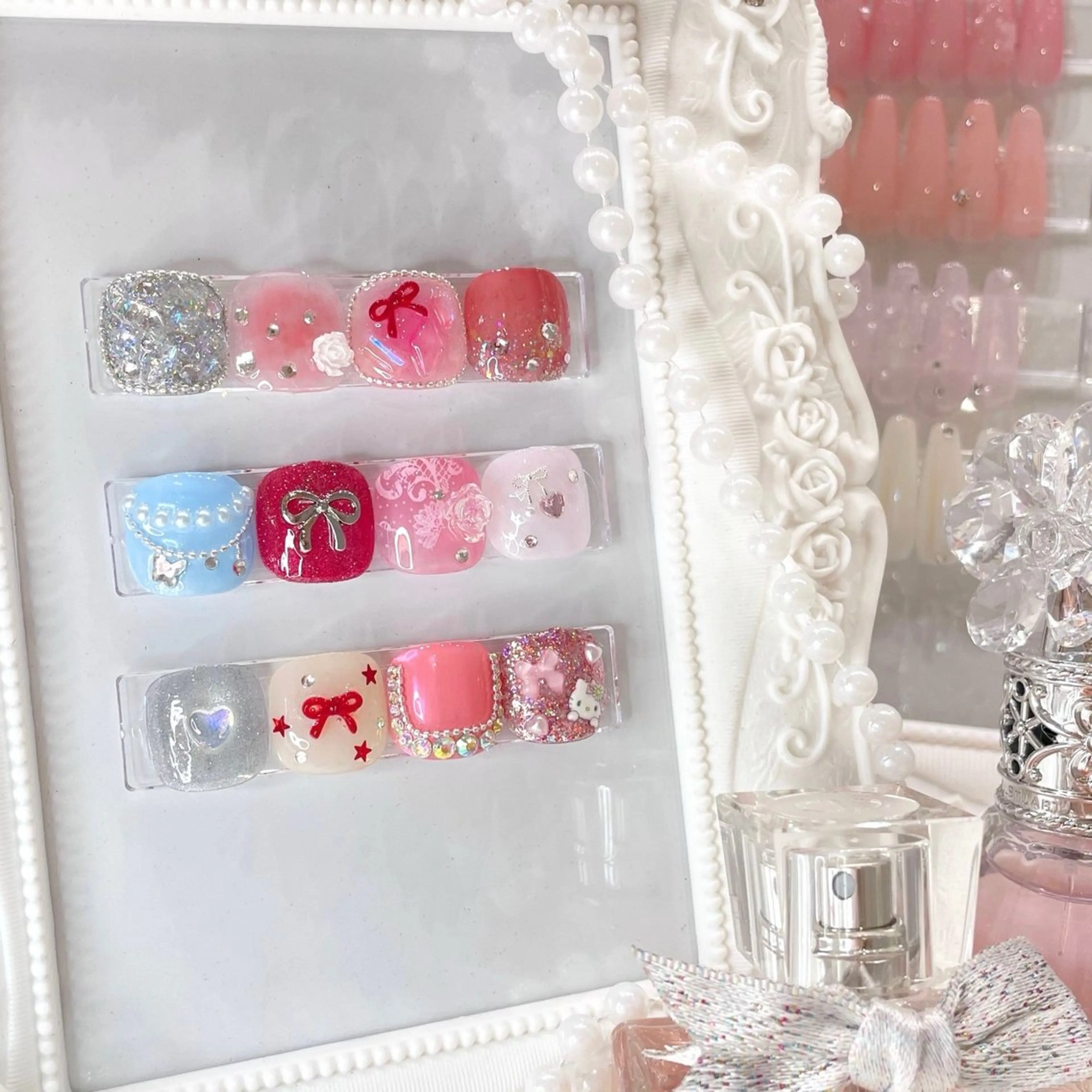 ネイル TiTi Pomme Rinoのネイルデザイン