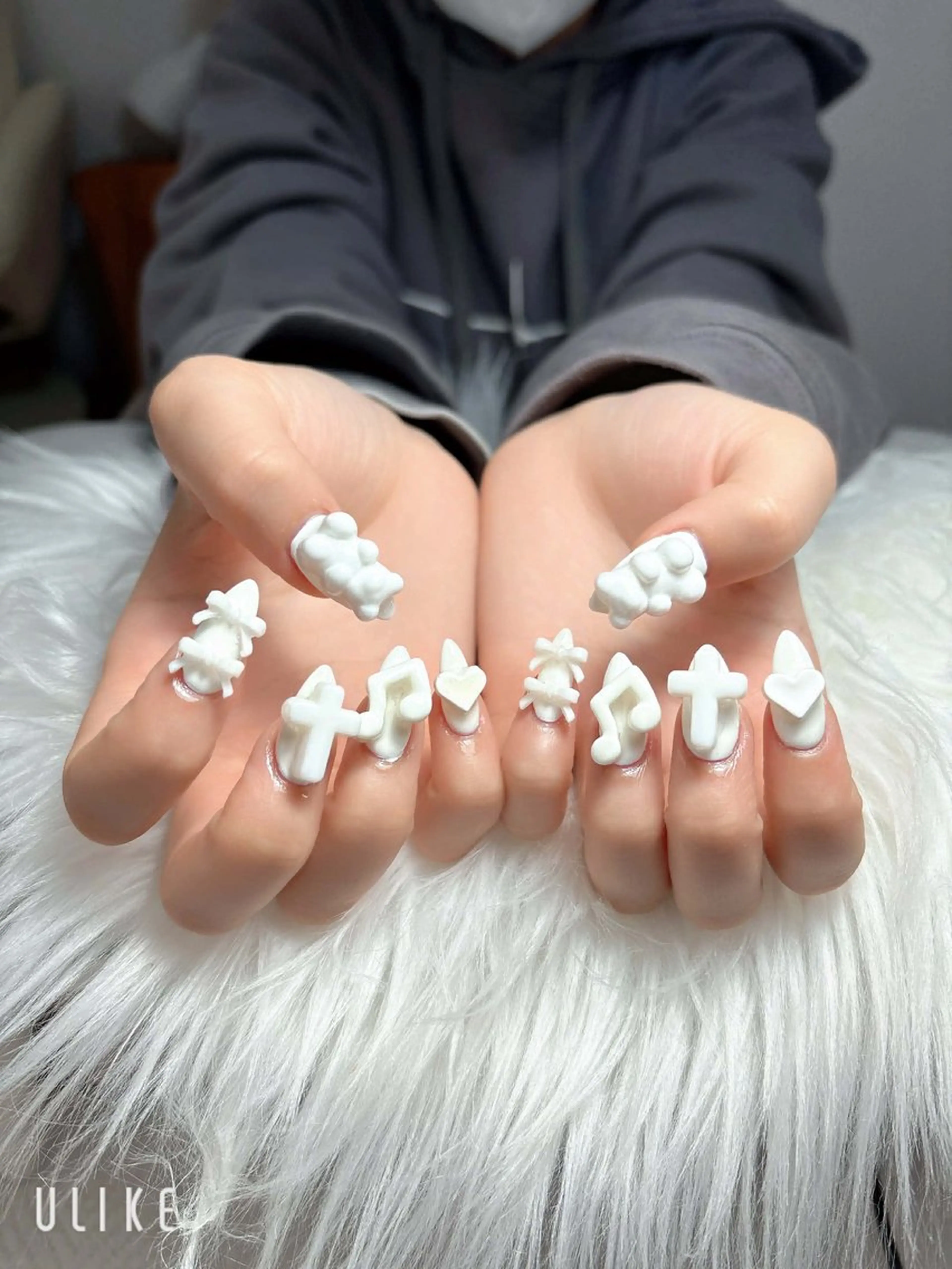 ネイル ハンドネイル T.Lee Nail Lilyのネイルデザイン