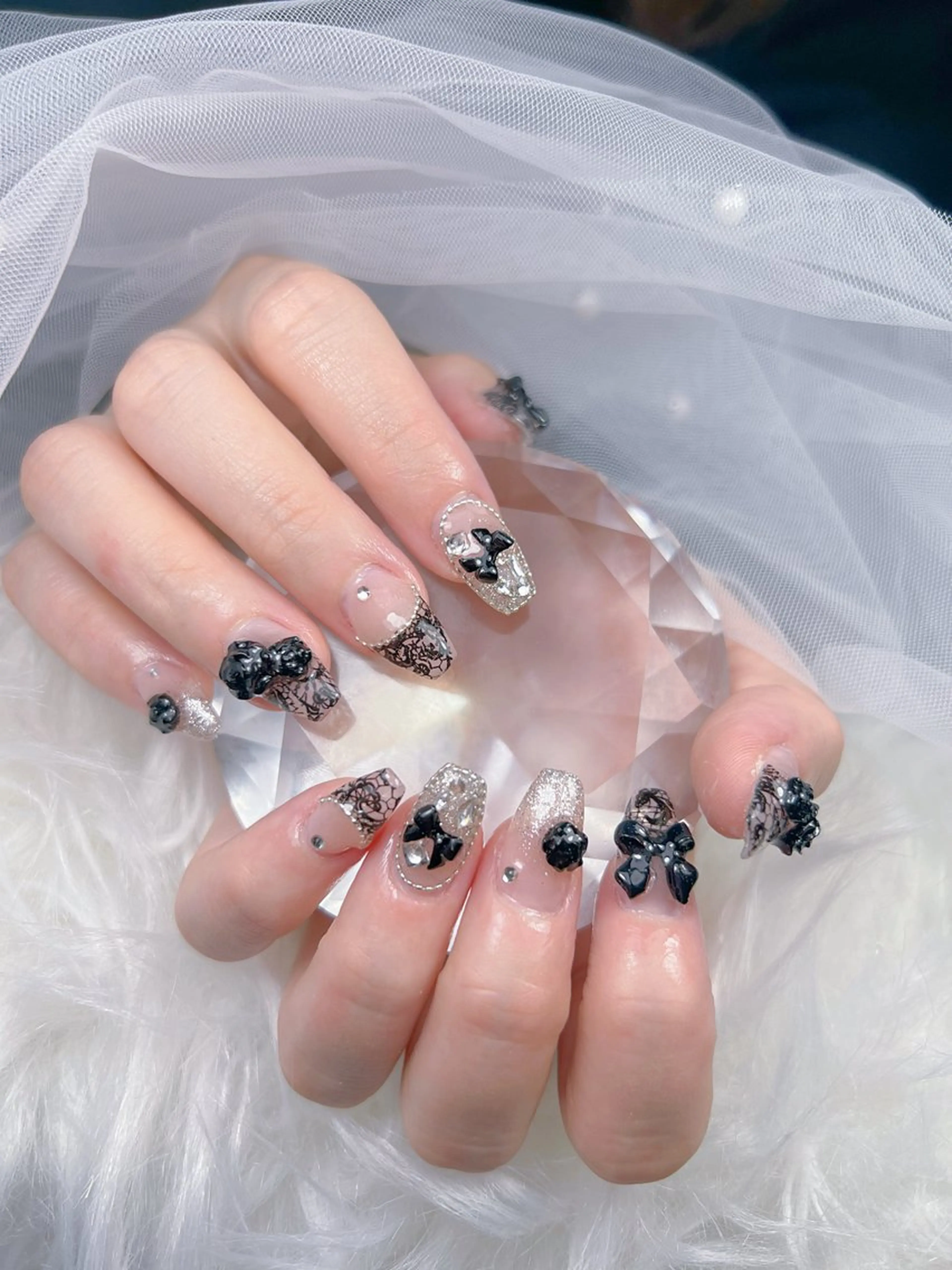 ネイル アートネイル オーロラネイル チークネイル 長さ出し フットネイル ハンドネイル フットネイル ハンドケア Noiranail_ studio川越西口のネイルデザイン