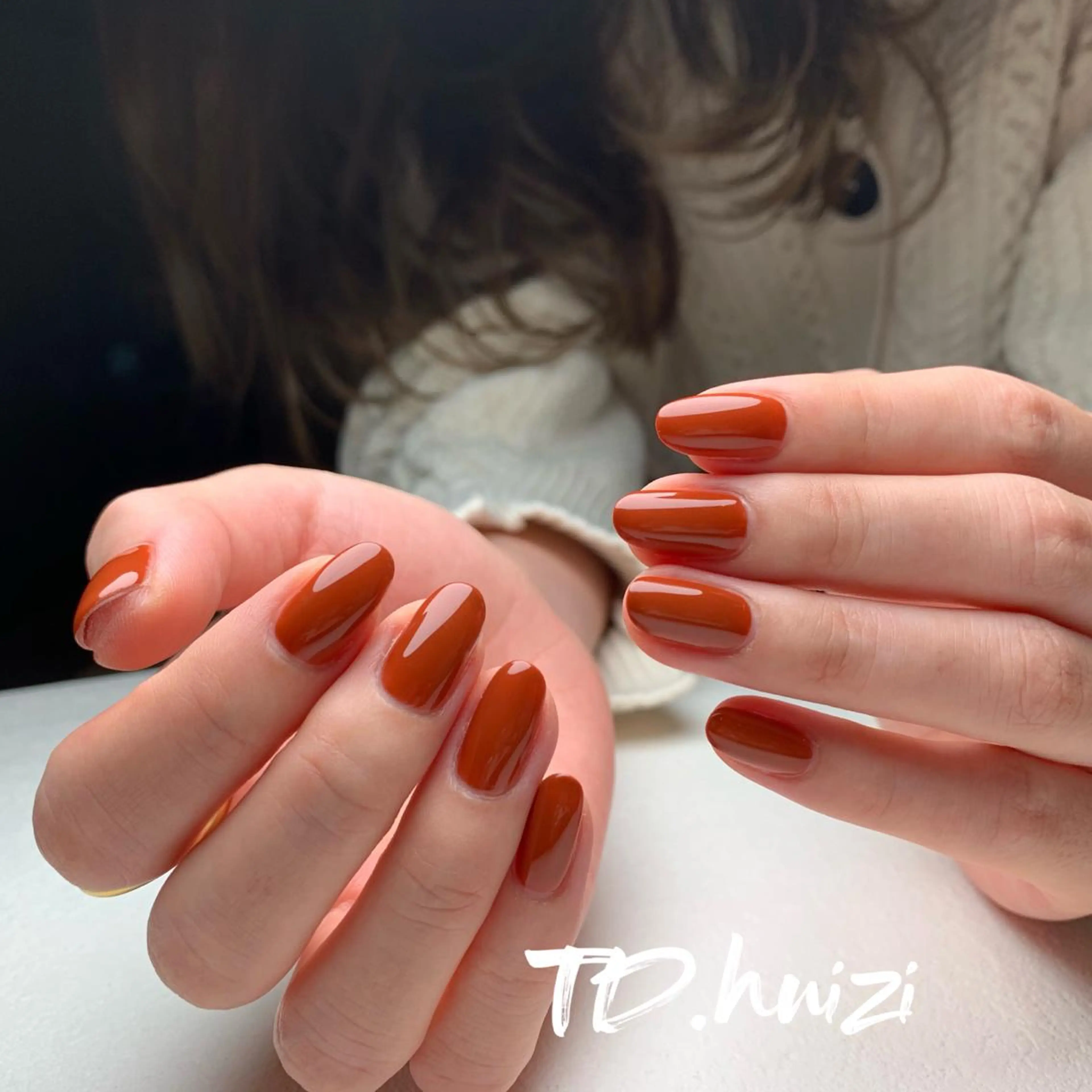 ミディアム めぐみのネイルサロン スタッフ練習のネイルデザイン