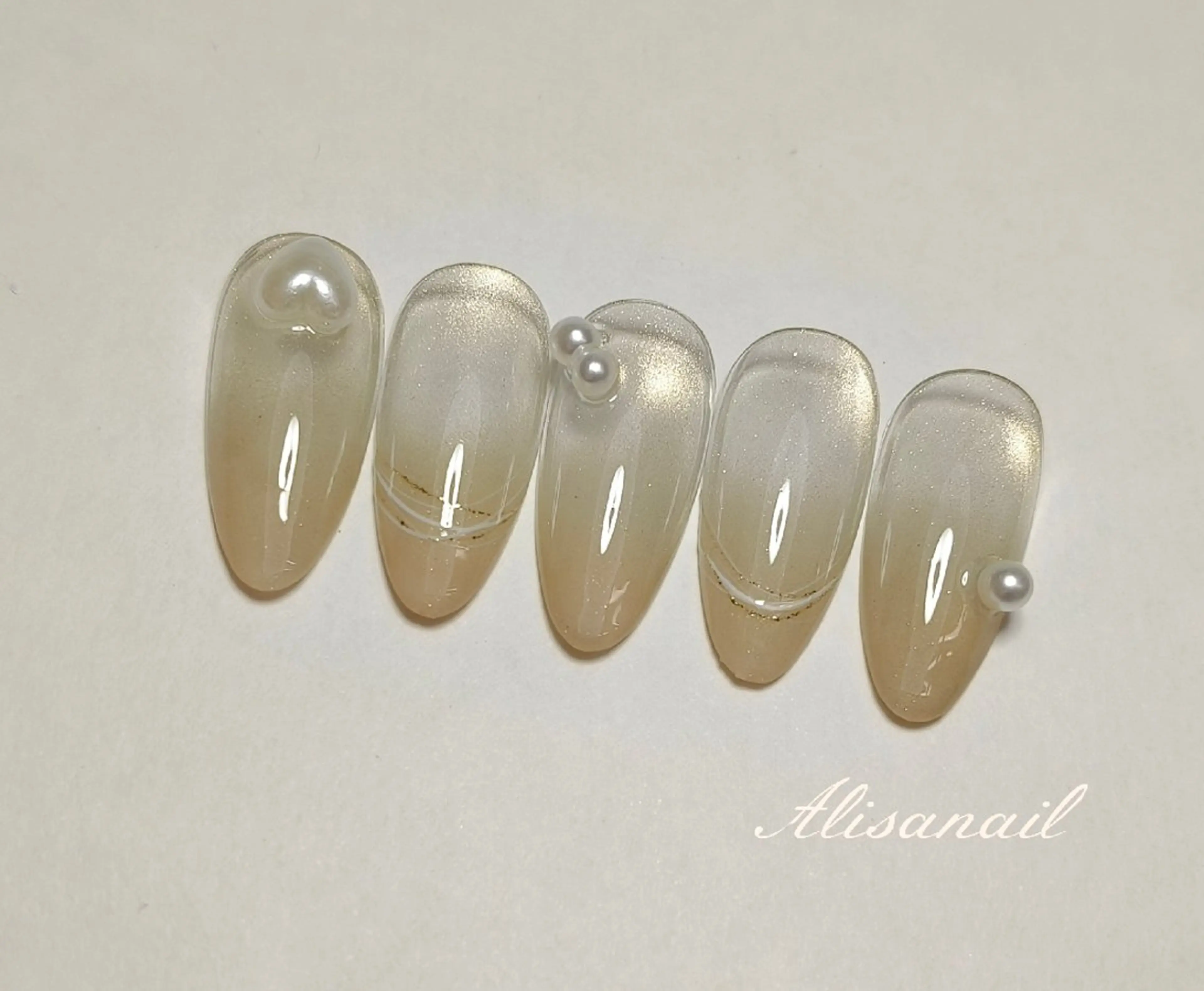 ネイル オフィスネイル 夏ネイル ハンドネイル エ ンのネイルデザイン
