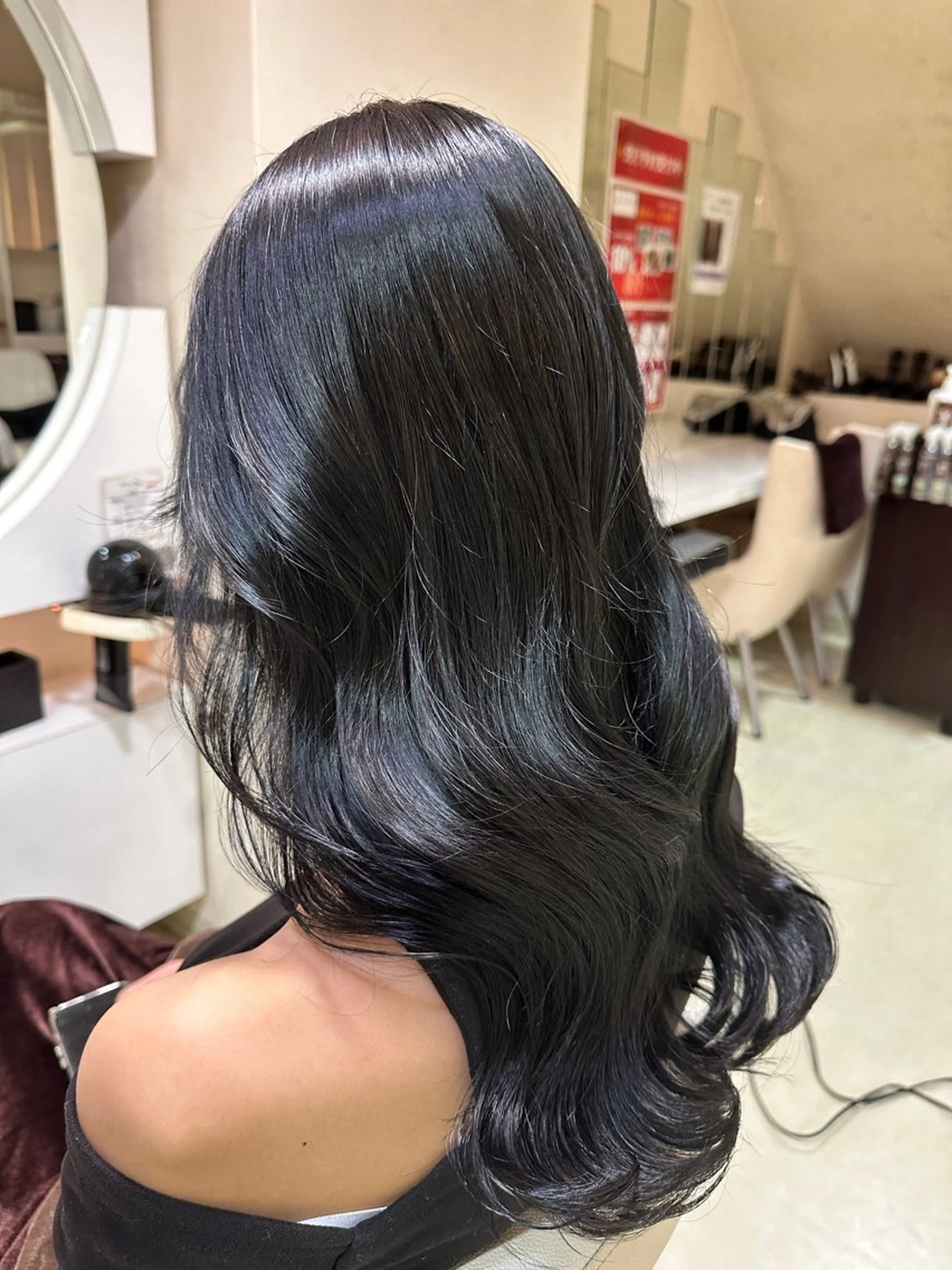 ロング ヘアカラー Ishitani /give 玉造のヘアスタイル