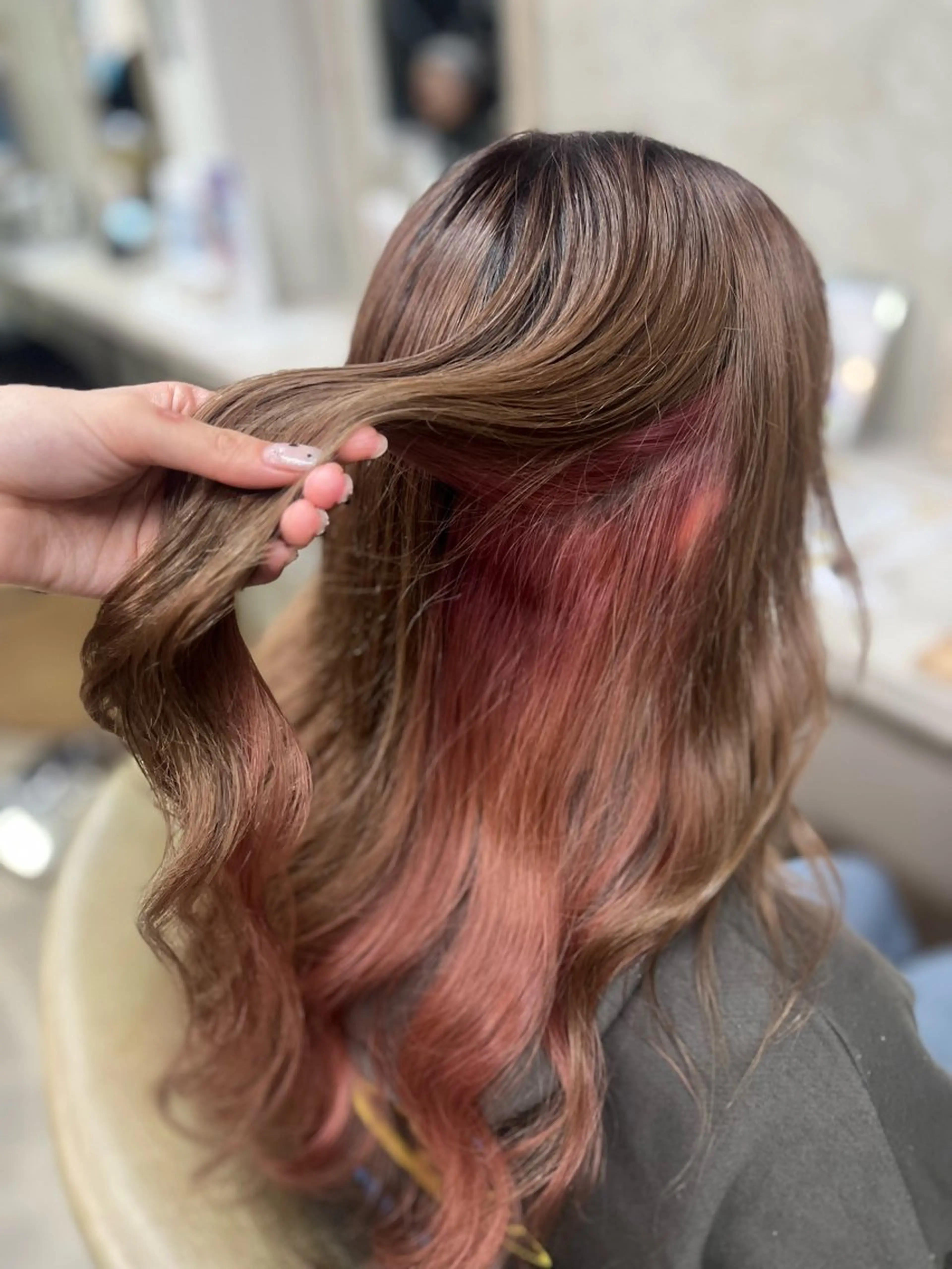 ロング カラー ヘアカラー Blast akihaのヘアスタイル