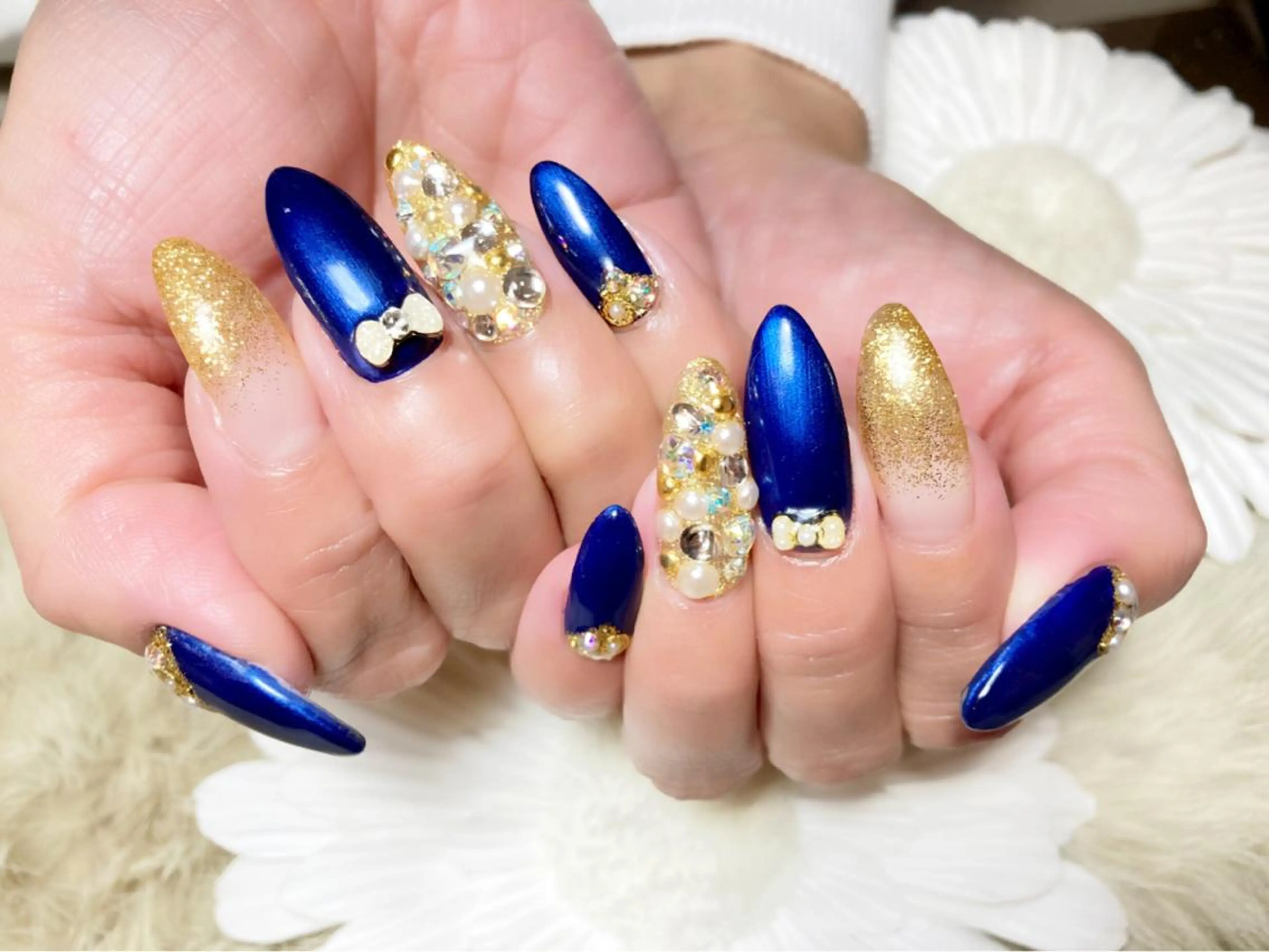 ネイル Yakko pas á pasのネイルデザイン