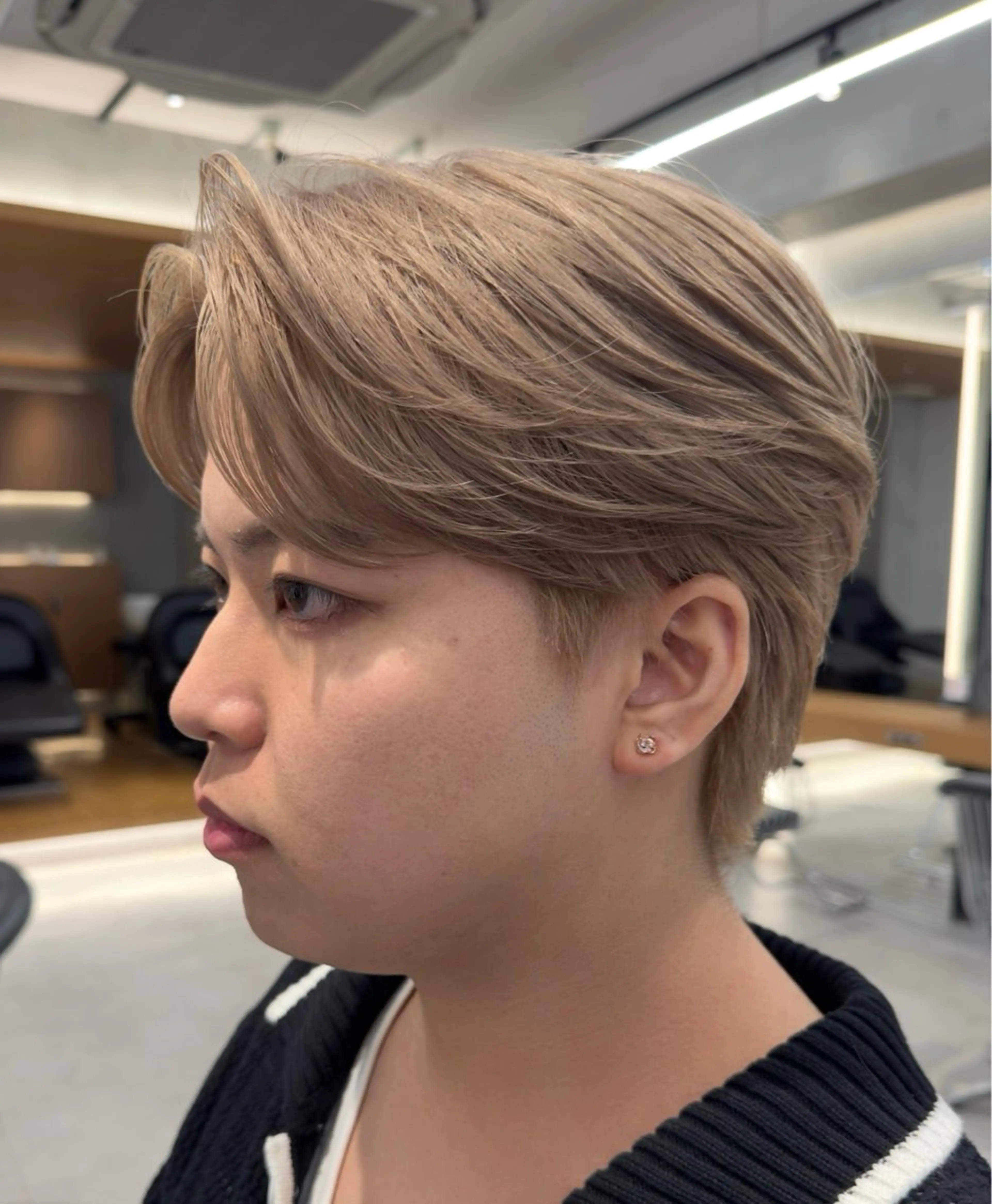 赤字覚悟‼️ブリーチリタッチ＋トリートメントの写真