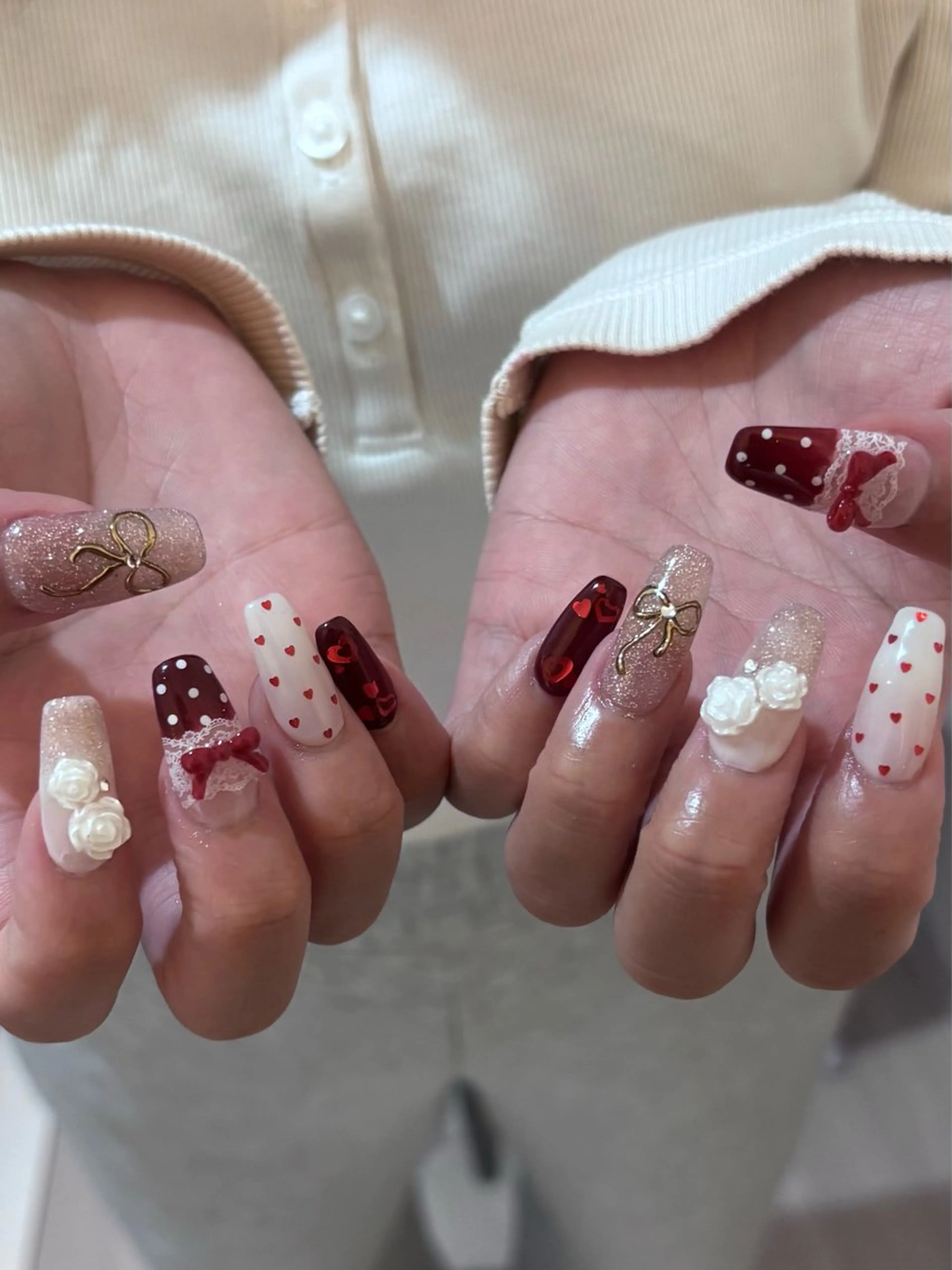 ネイル mimi 高石桃朱のネイルデザイン