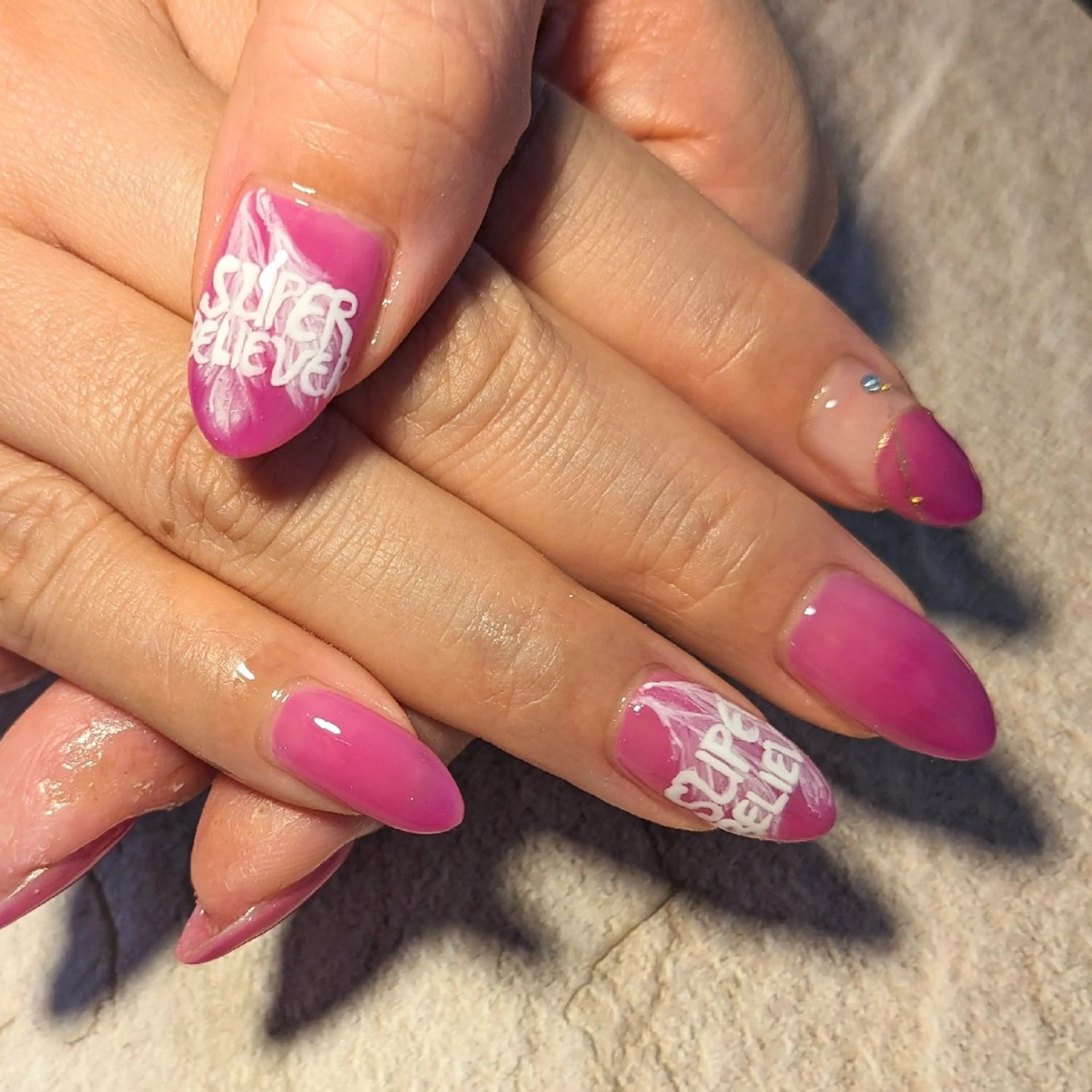 ネイル ｱｲﾗｯｼｭ ﾈｲﾙ ｻﾛﾝ つけるのマツエク・マツパデザイン