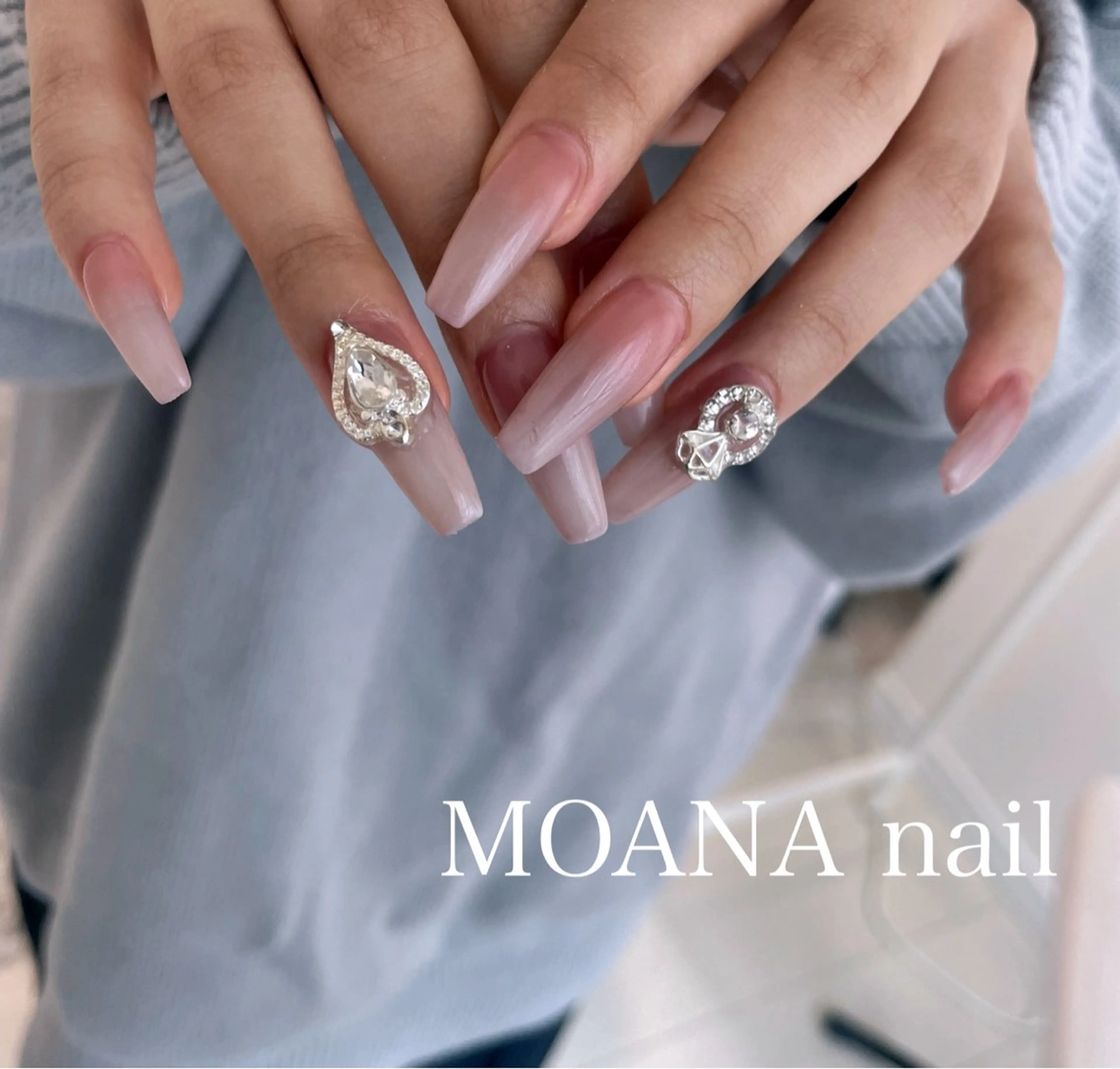 ネイル グラデーション nail salon MOANA Yuriのネイルデザイン