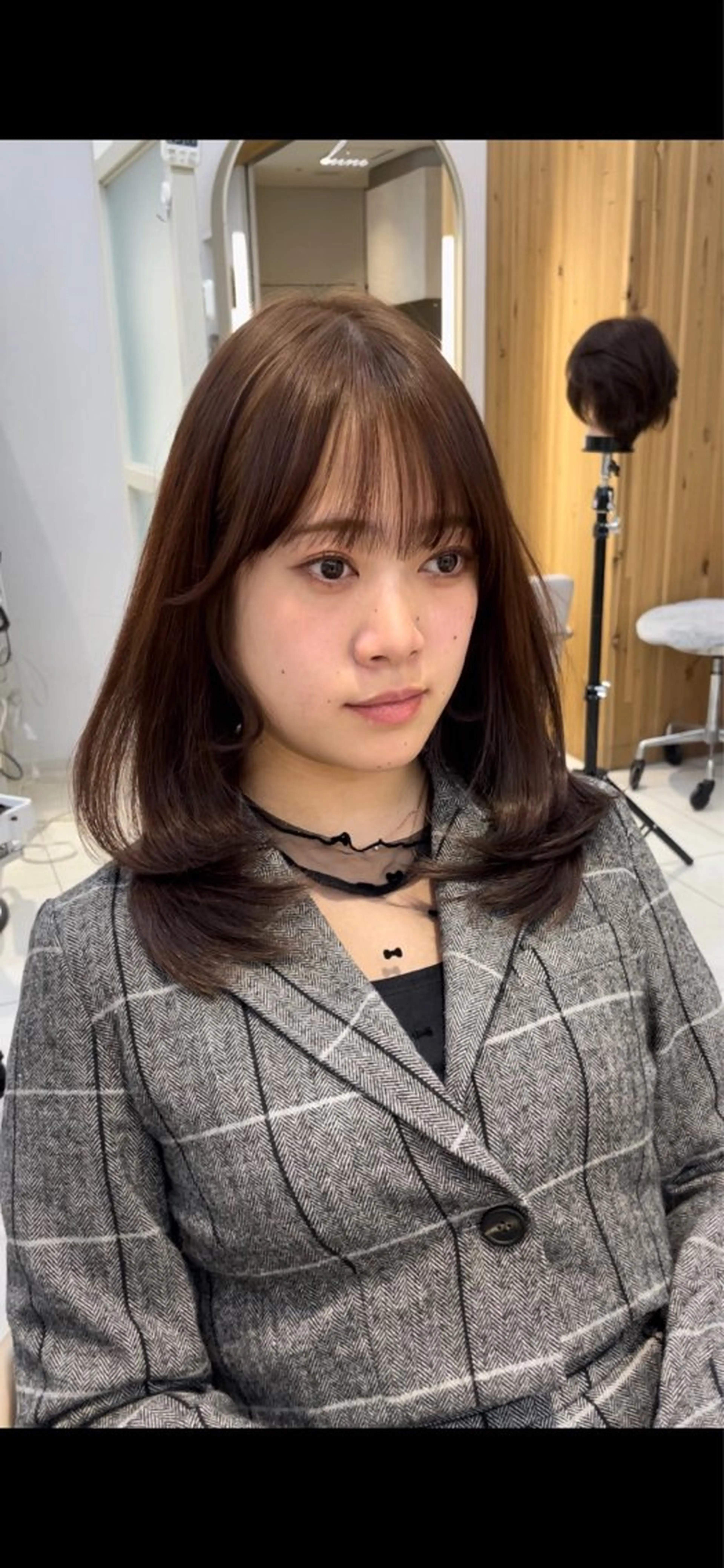 ミディアム レイヤー/顔周り /透明感/TAKUのヘアスタイル