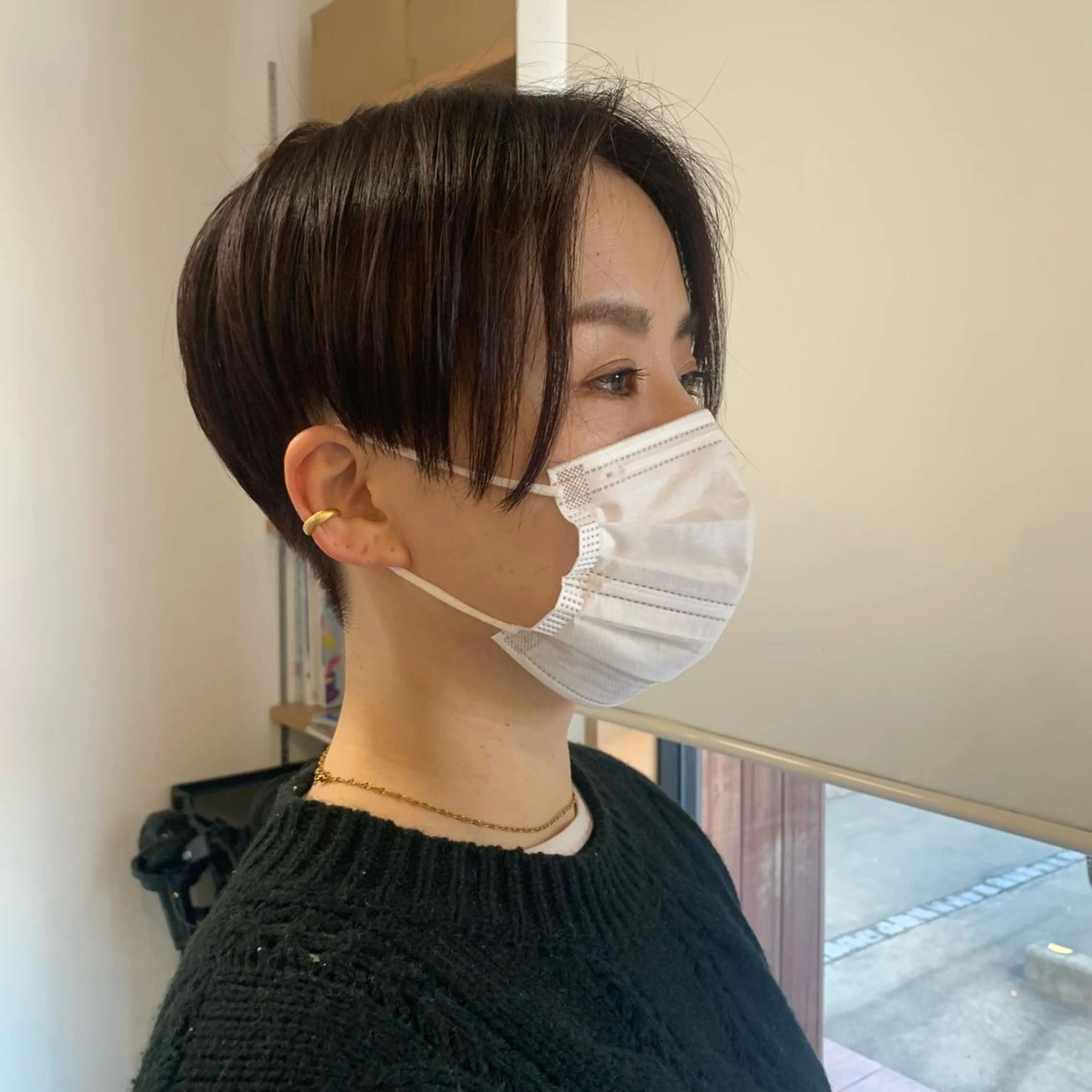 ショート コウノス マサコのヘアスタイル