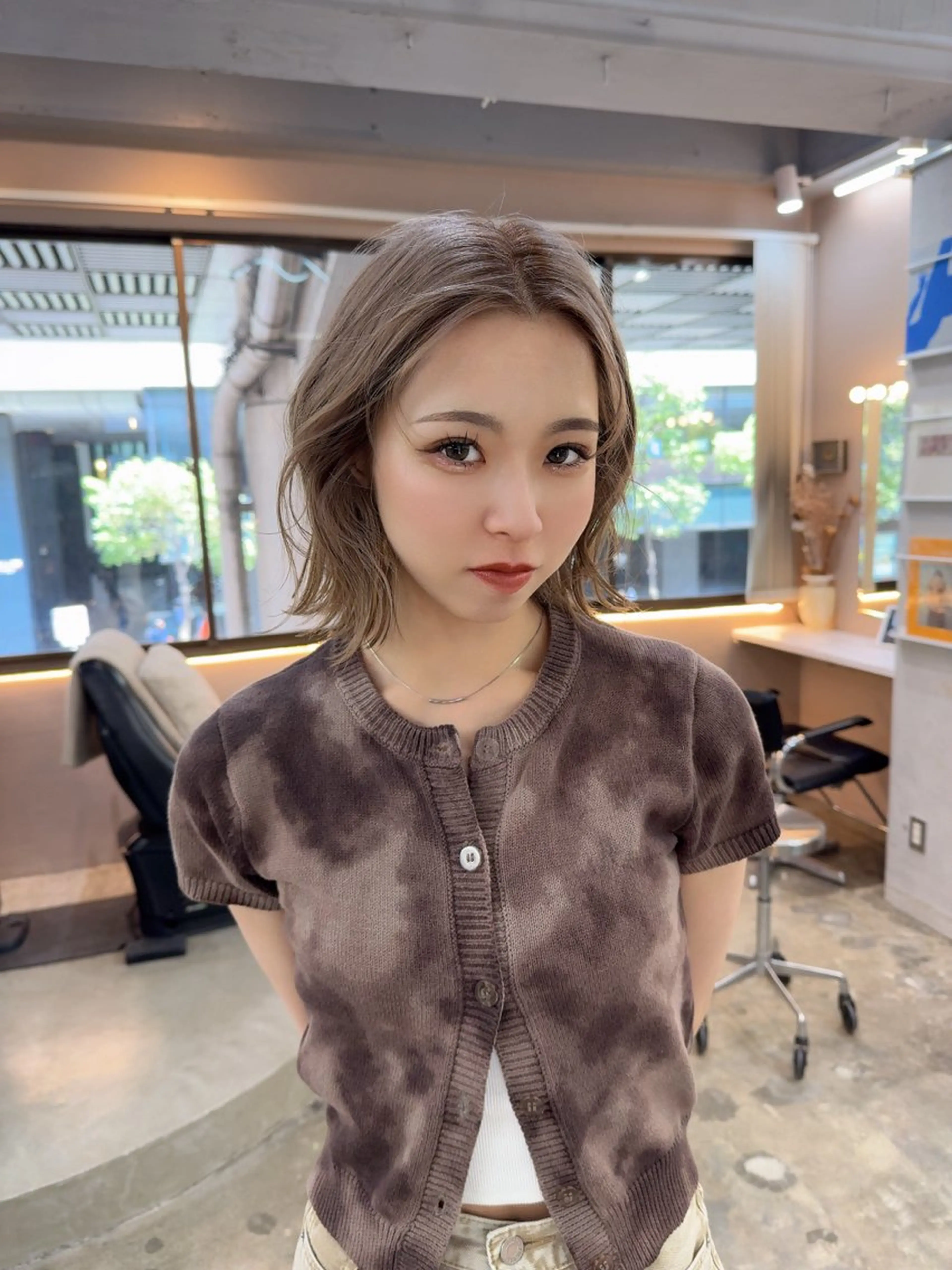 ショート カラー ヘアカラー MIES amane(アマネ)のヘアスタイル