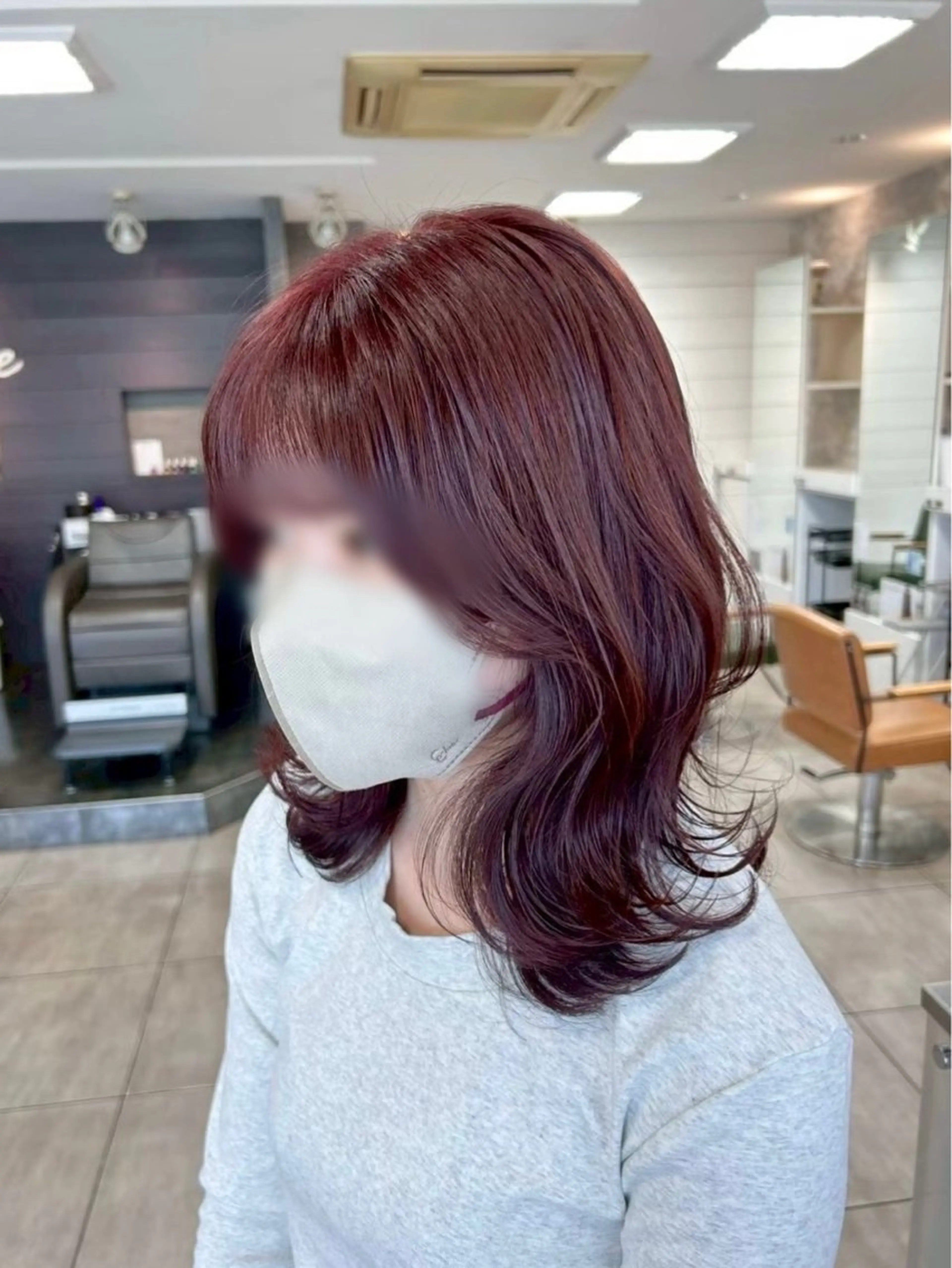 カラー ハイトーンカラー✨ 慶田玲和のヘアスタイル