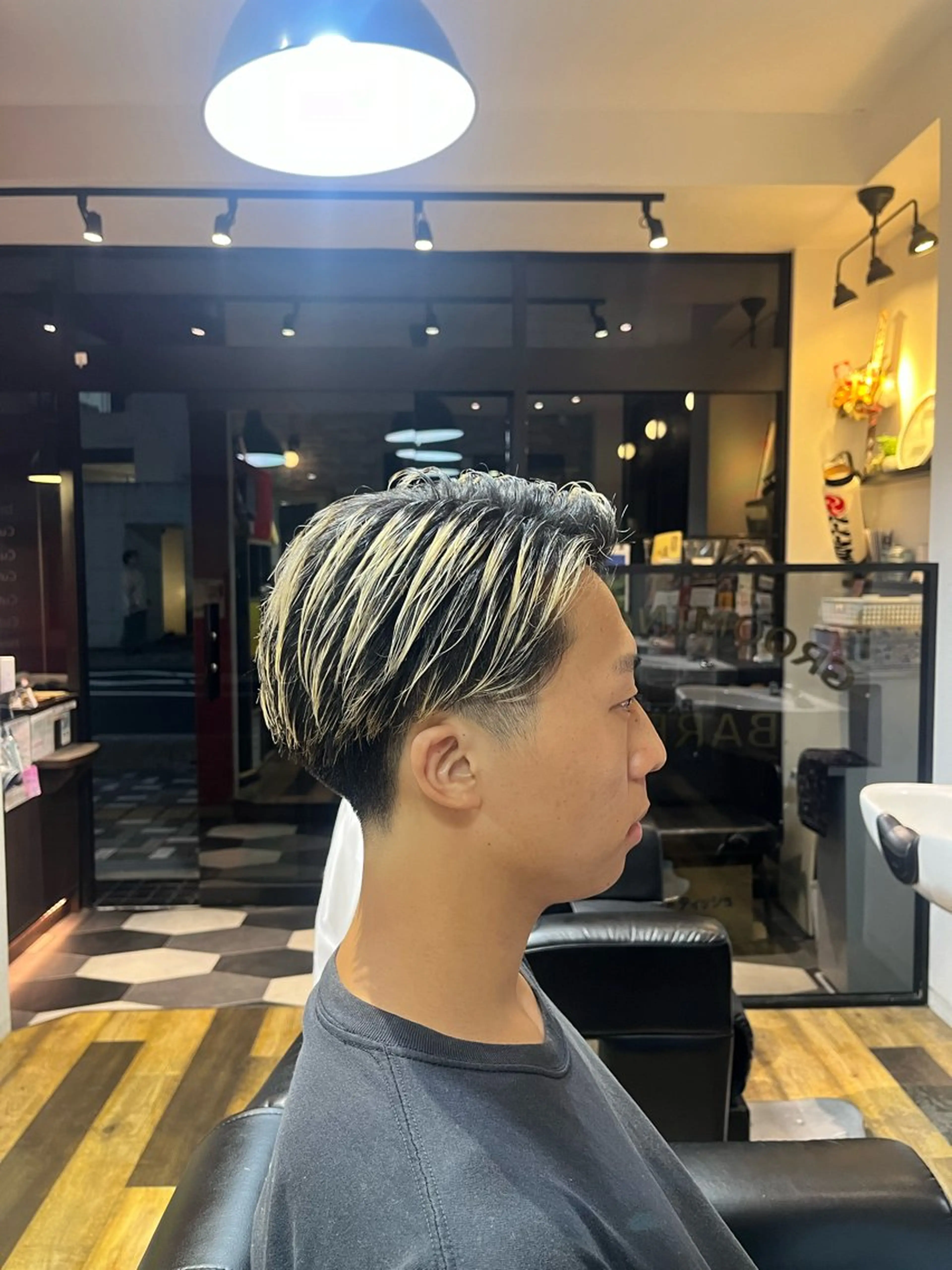 ショート パーマ メンズ 🔥無料メンズカット /パーマ🔥奥山のヘアスタイル