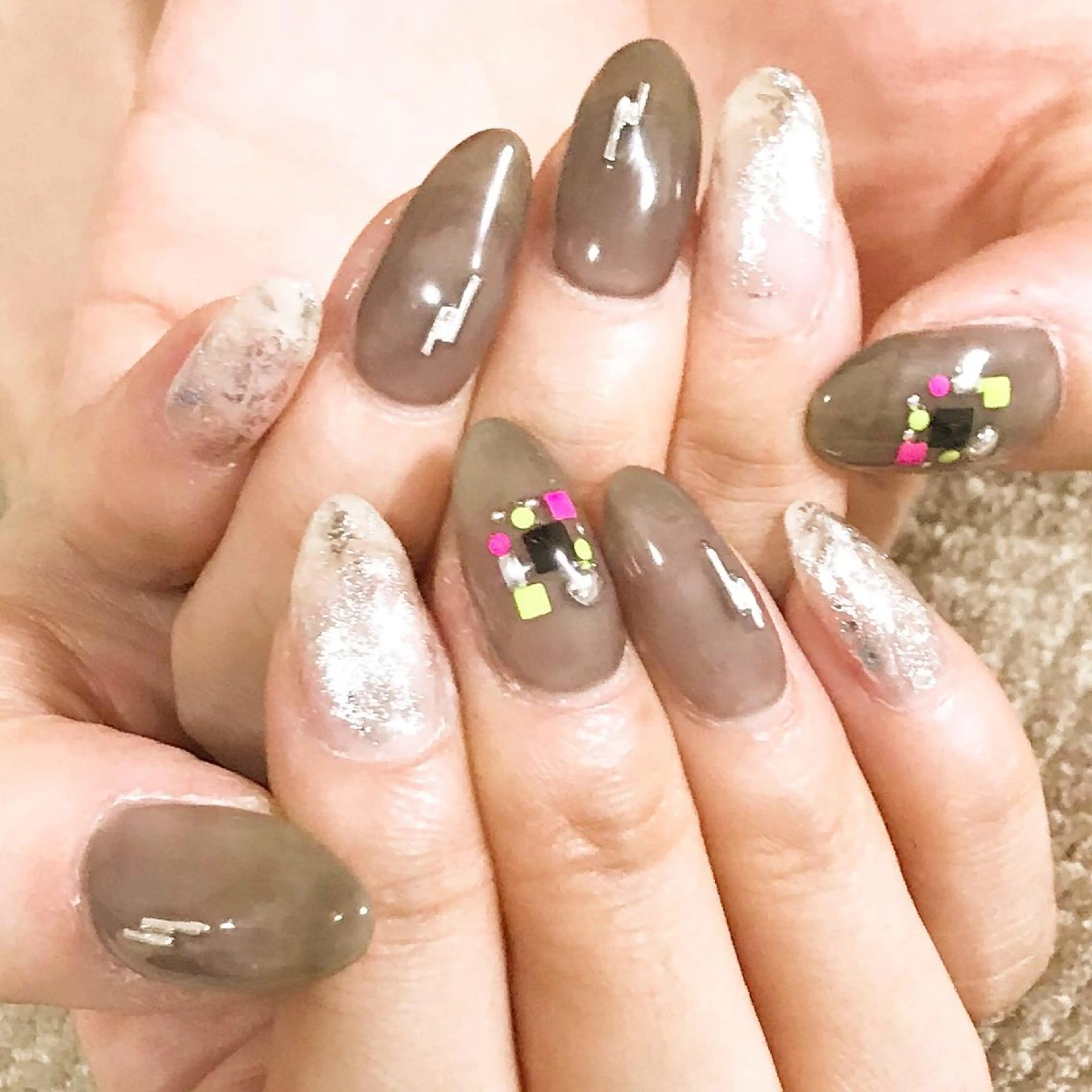 ネイル フットネイル シンプルネイル 春ネイル 夏ネイル ホワイト nail fufla ♡yamane♡のネイルデザイン