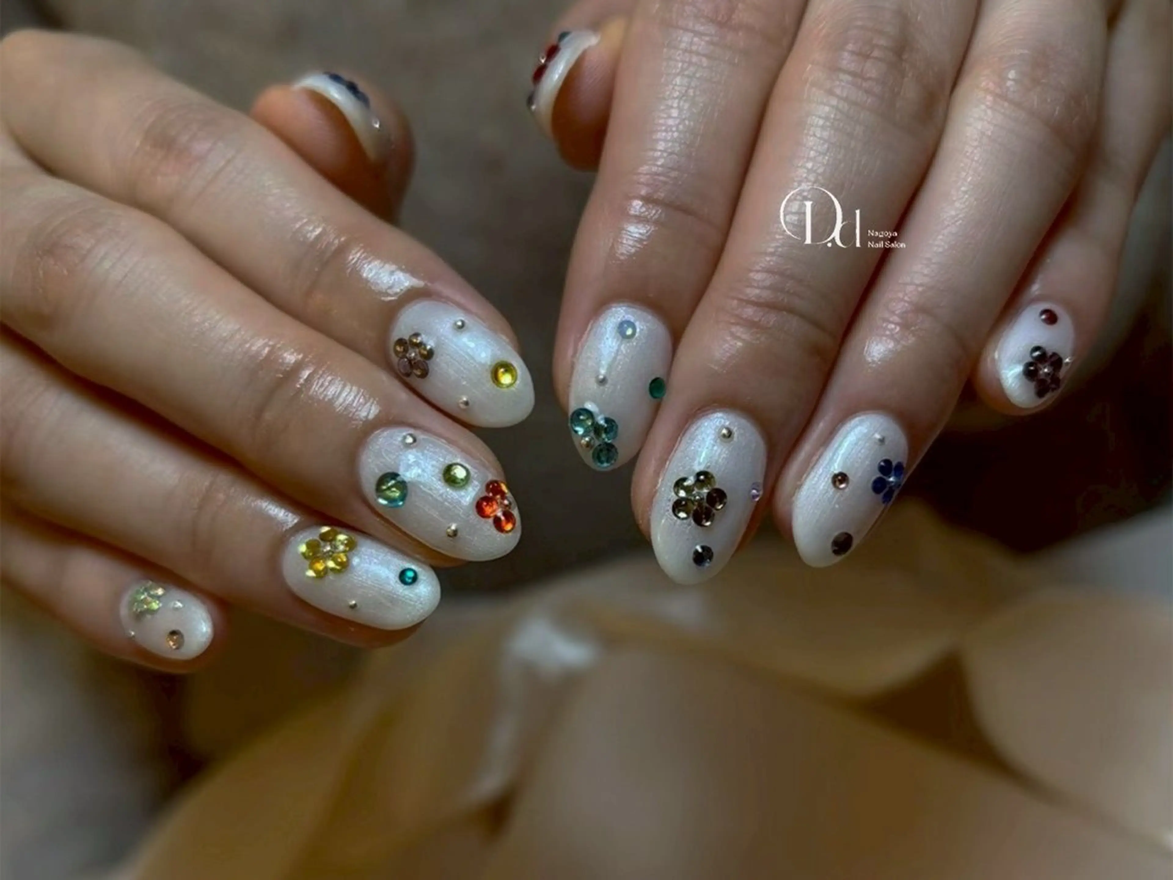 ネイル D.d nail Shiori🌼🌈のネイルデザイン