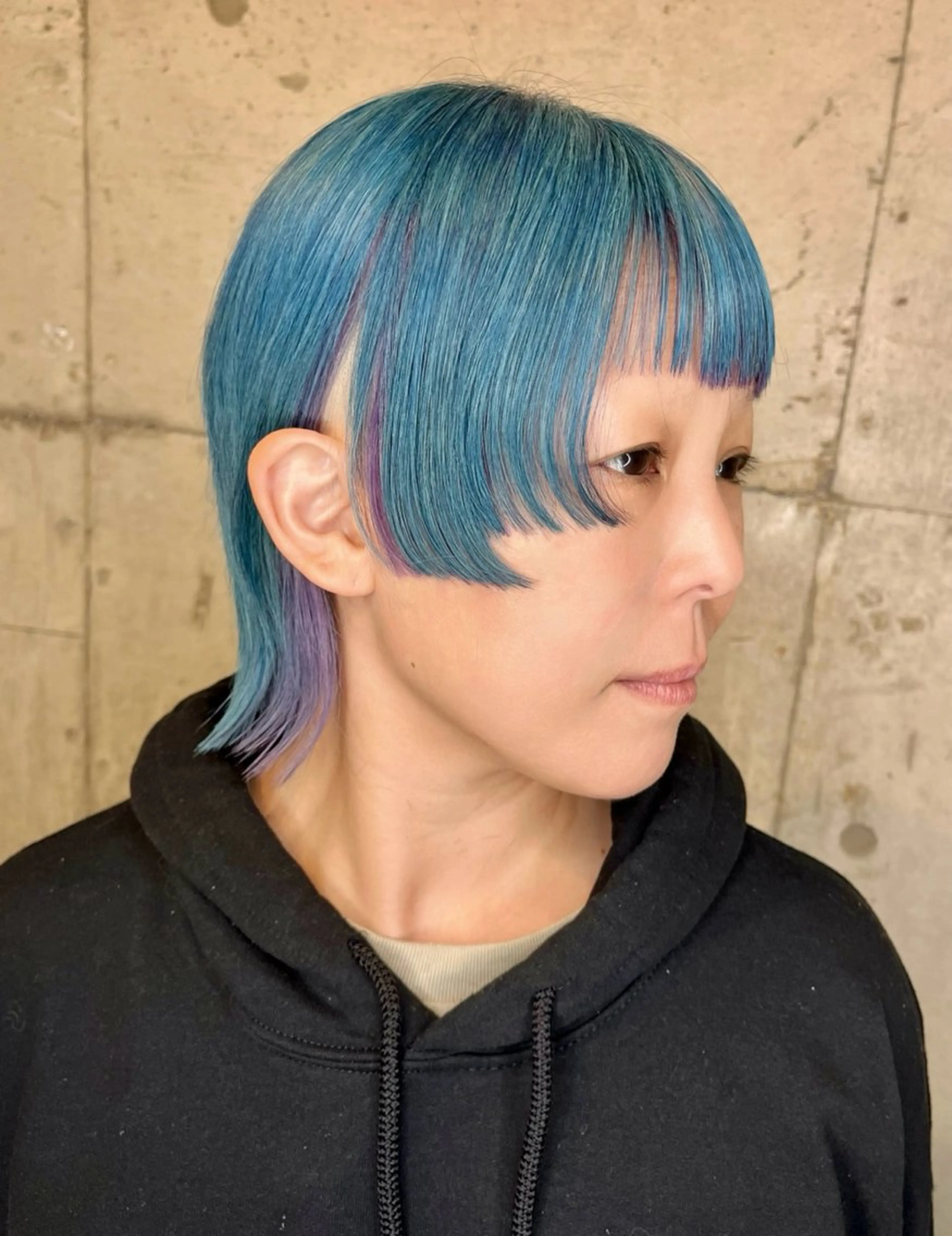 ショート カラー デザインカラー デザインカット 姫カット ウルフカット ヘアカラー direction所属・派手髪デザインカラー ヒロカのヘアスタイル