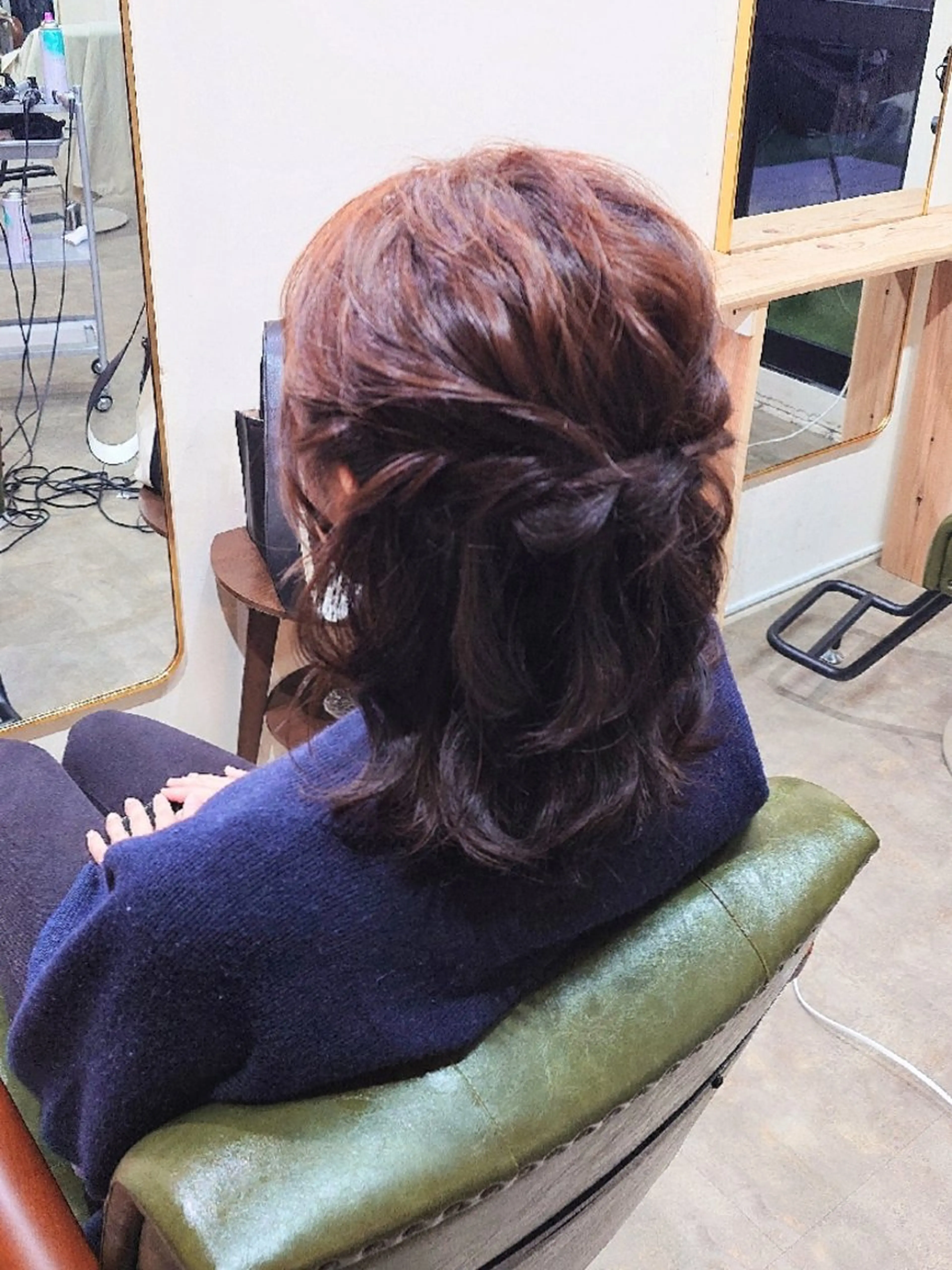 ミディアム ヘアアレンジ ハーフアップ ヘアセット つぐみ ❤︎のヘアスタイル
