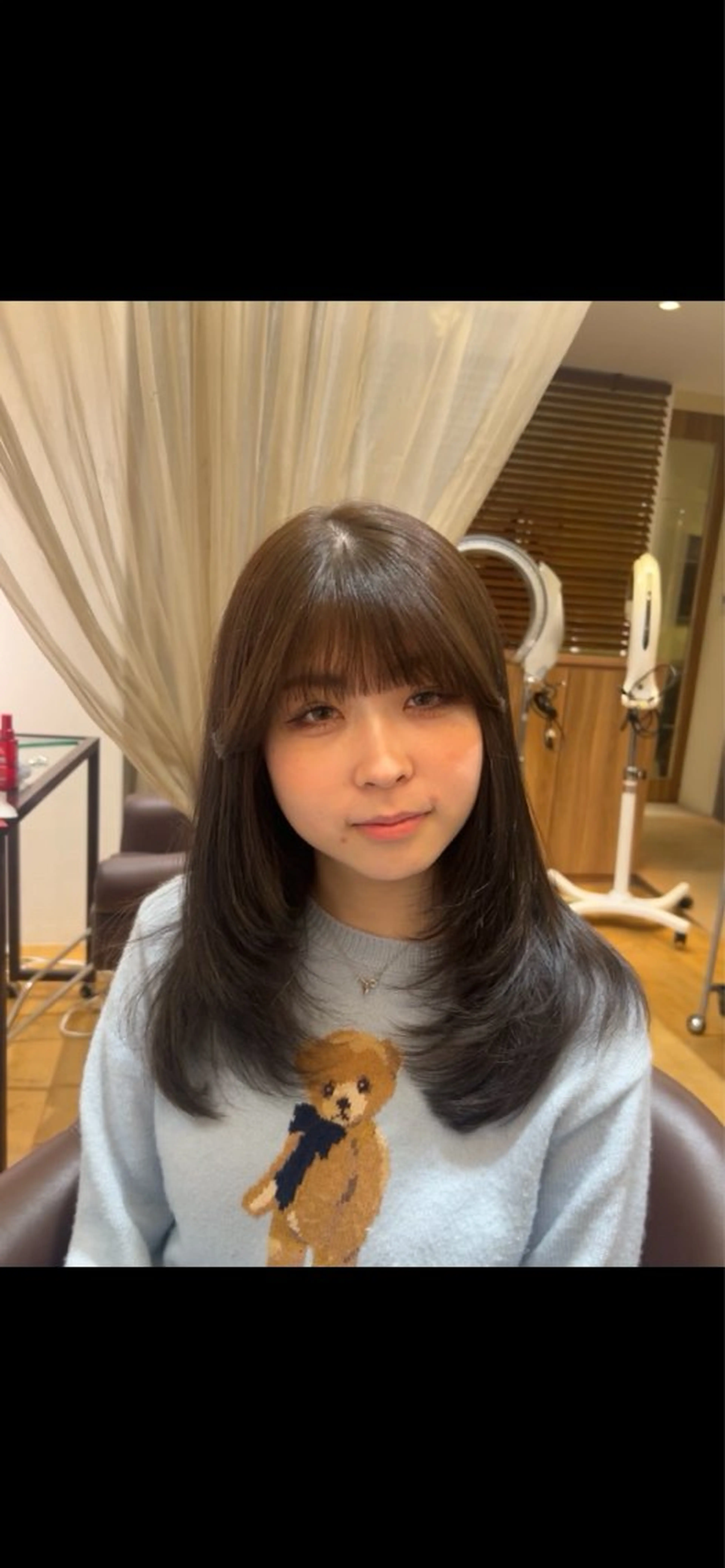 ロング レイヤーカット ロング カット 吉村 詩音のヘアスタイル