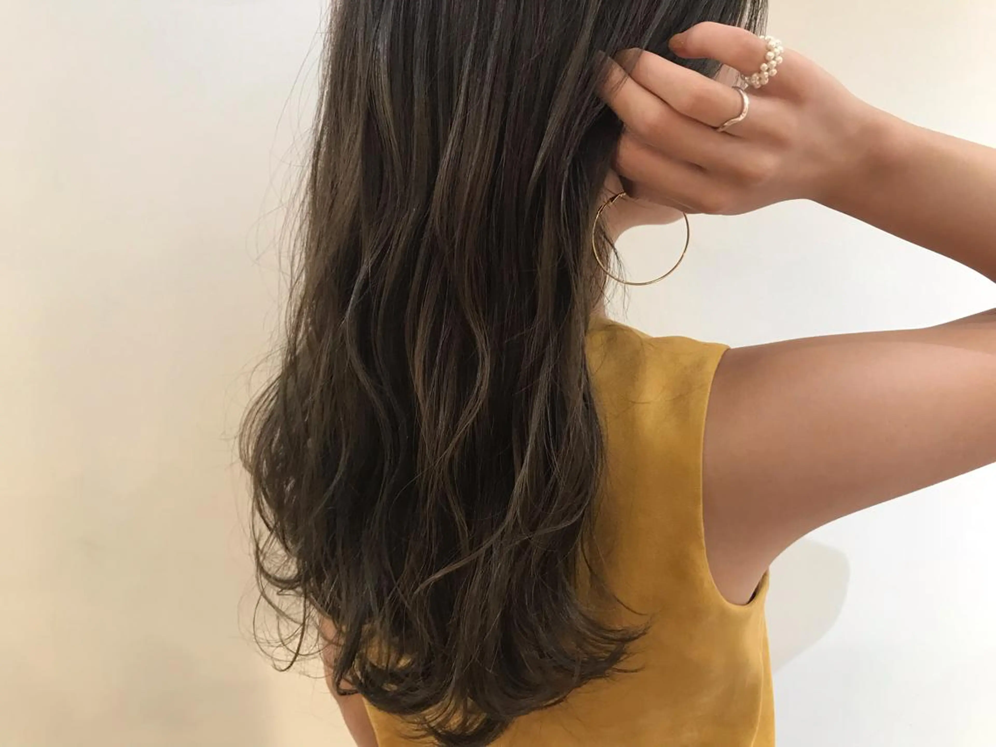 ロング カラー ベージュカラー 透明感カラー トリートメント ヘッドスパ ヘアセット ヒロミ/アレンジ/ アンニュイ/透け感のヘアスタイル