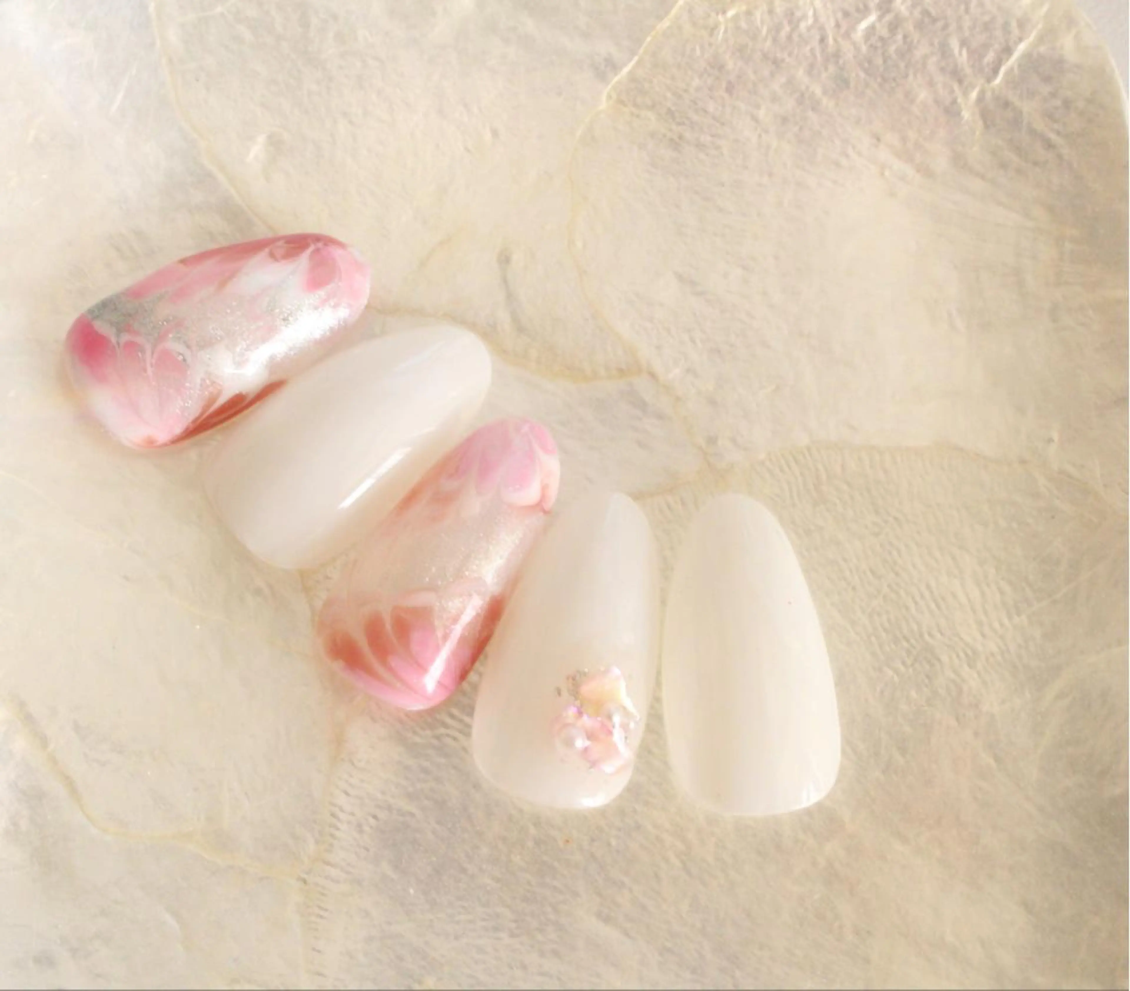 ネイル 塚田 由香里のネイルデザイン