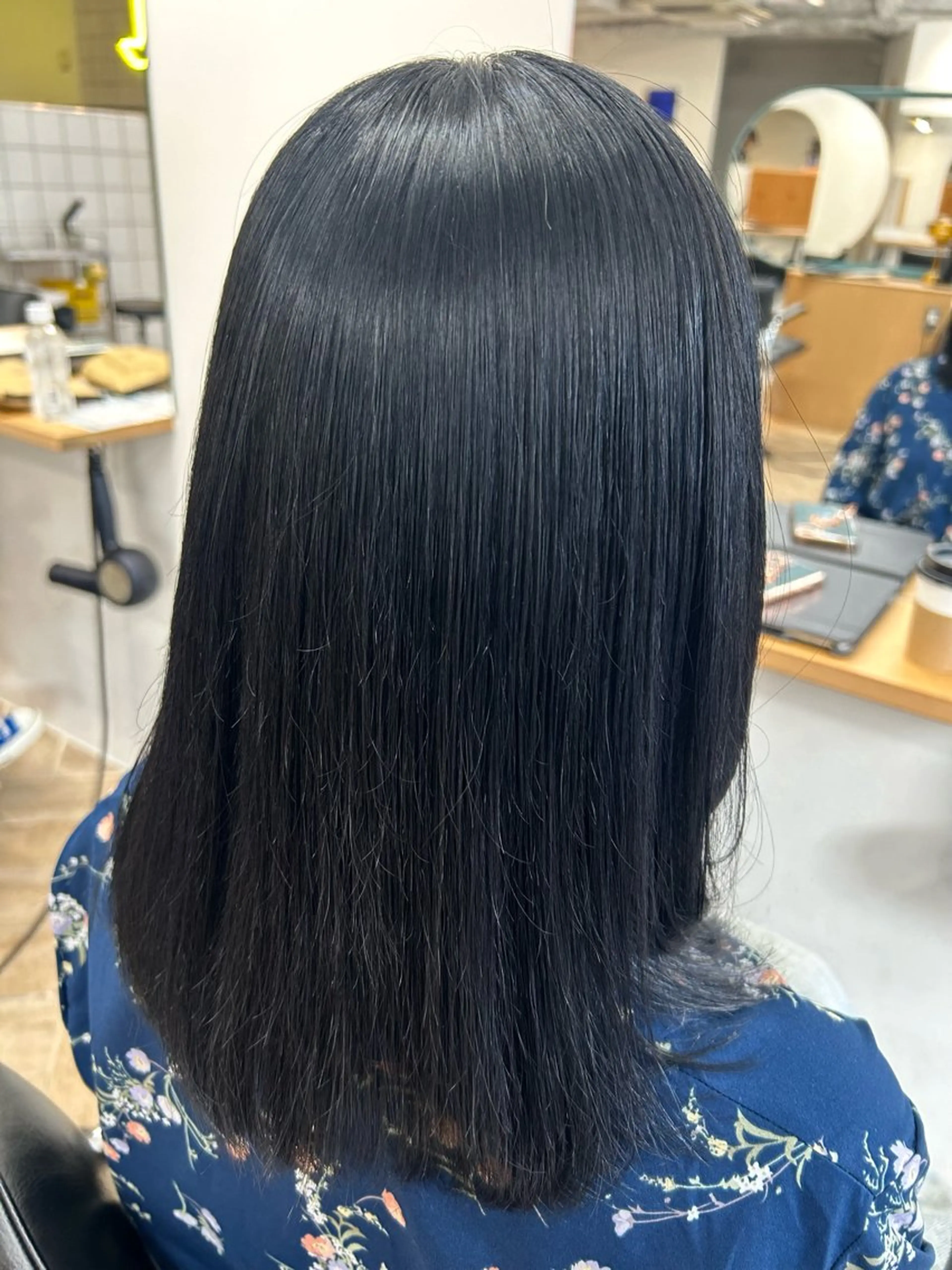 カラー ヘアカラー トリートメント ベージュ/ダブルカラ ー/新潟駅/青柳萌果のヘアスタイル