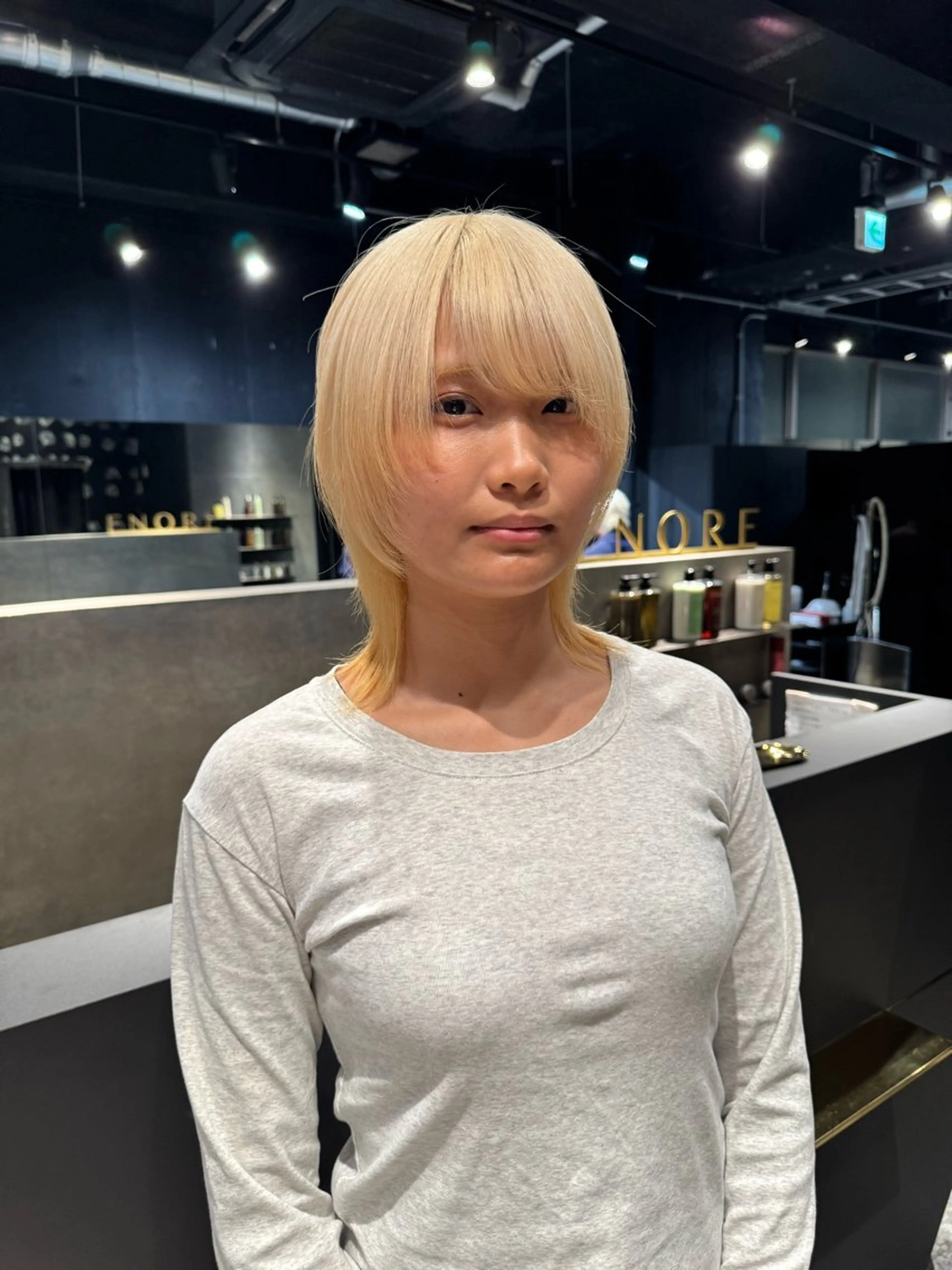 カラー ヘアカラー ブリーチ/透明感 カラー🖤🪽みさきのヘアスタイル