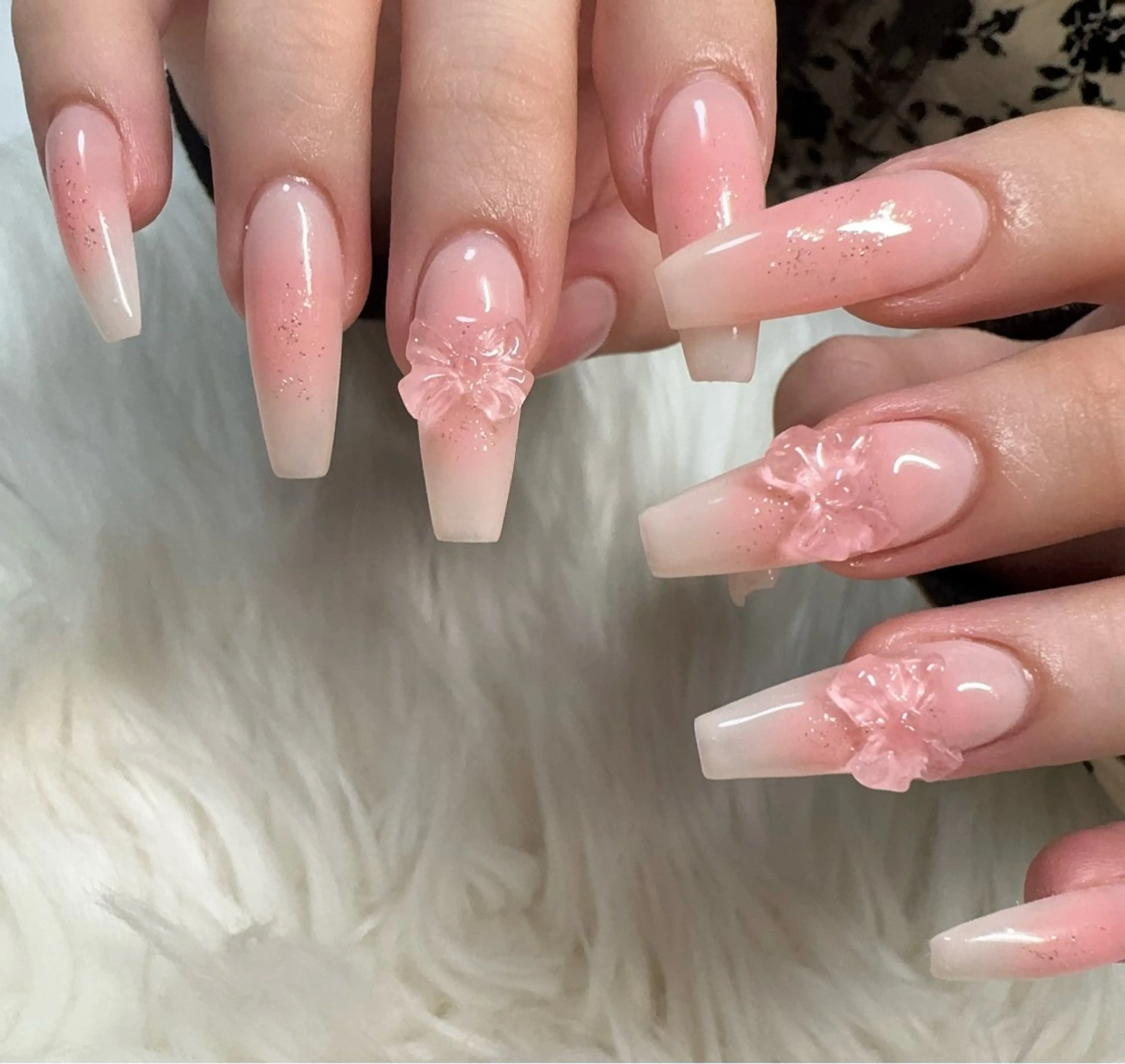 ネイル ハンドネイル &ME ネイルサロンのネイルデザイン