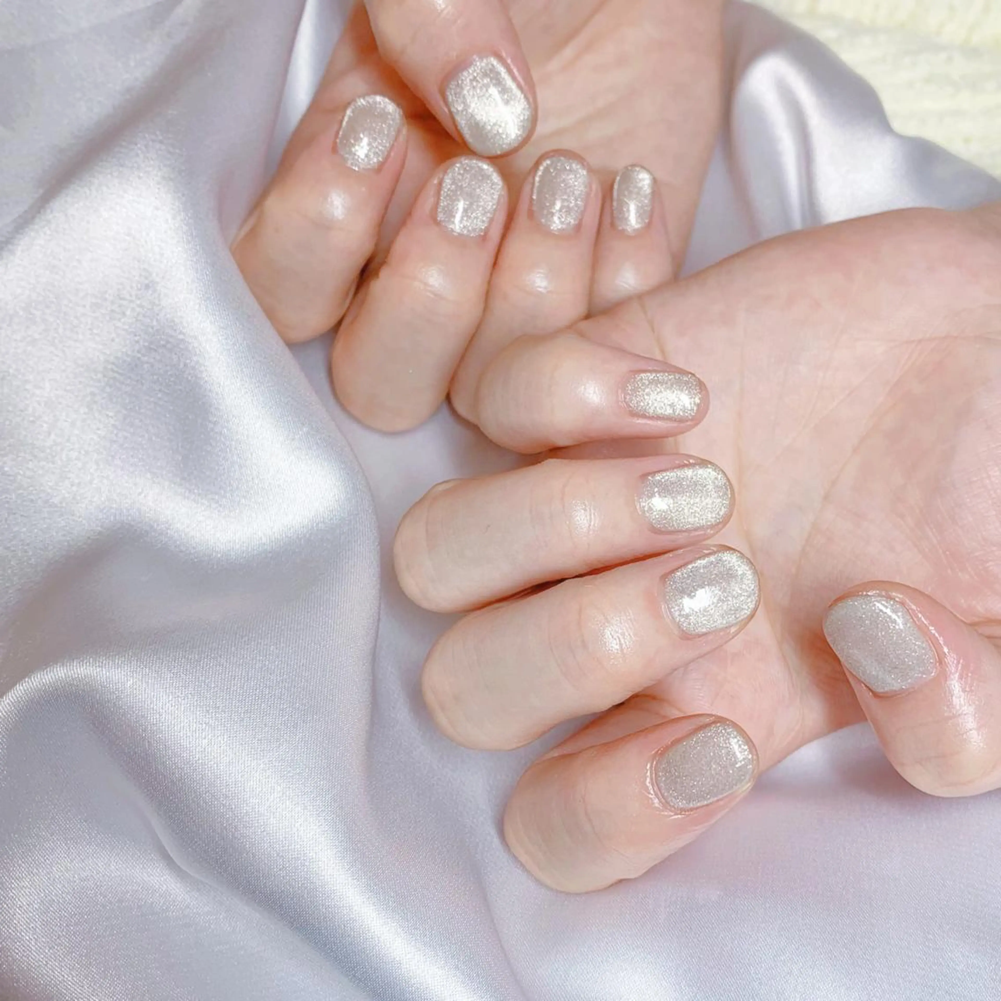 ネイル オーロラネイル フットネイル フレンチネイル ジェルネイル 韓国ネイル 【ENサロン】 Rei🎀Nailのネイルデザイン