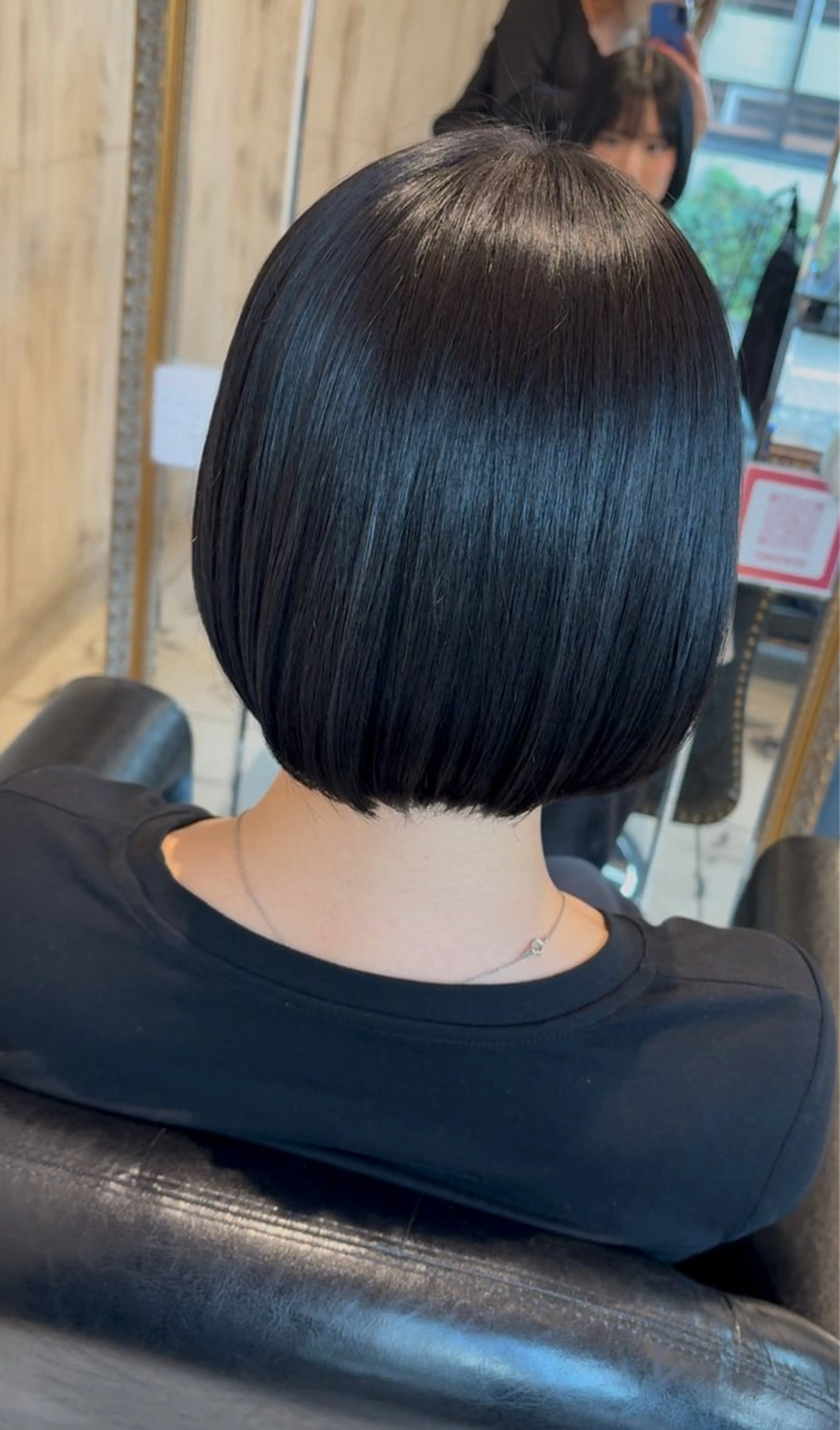 ショート 鶴谷 麻衣のヘアスタイル