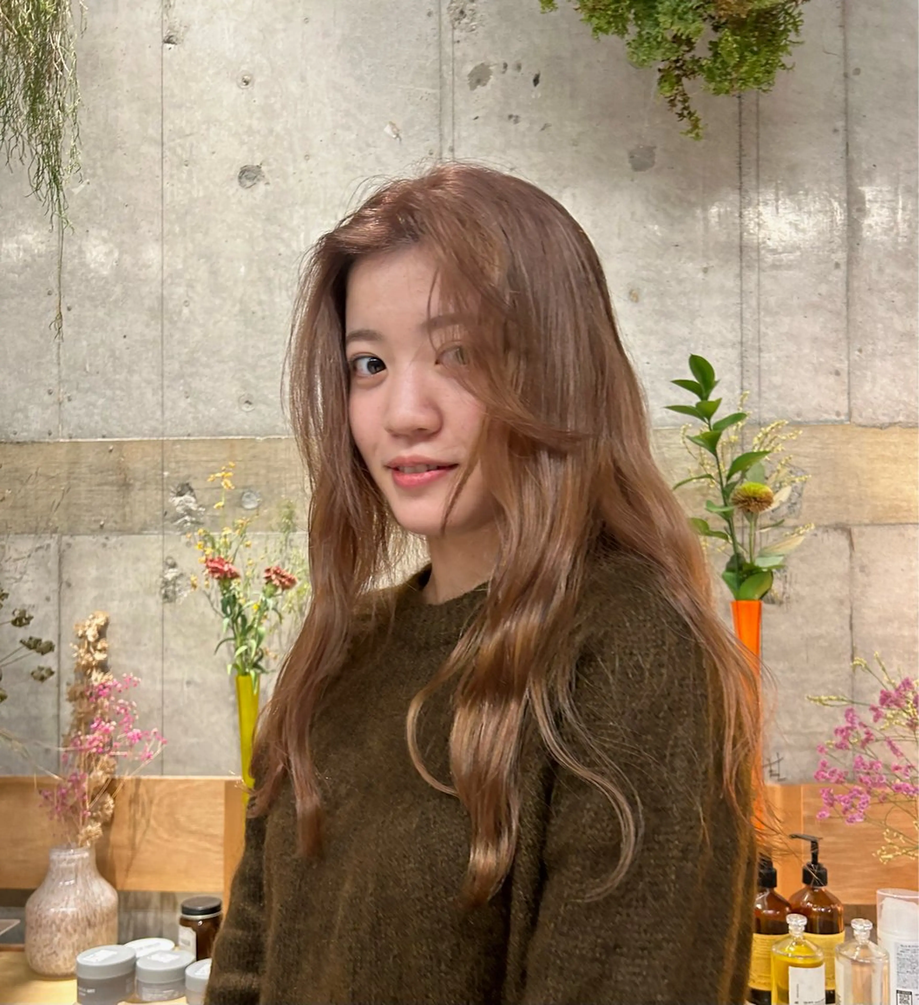 カラー 柔らかいオリーブ🍃 カラーNatsumiのヘアスタイル