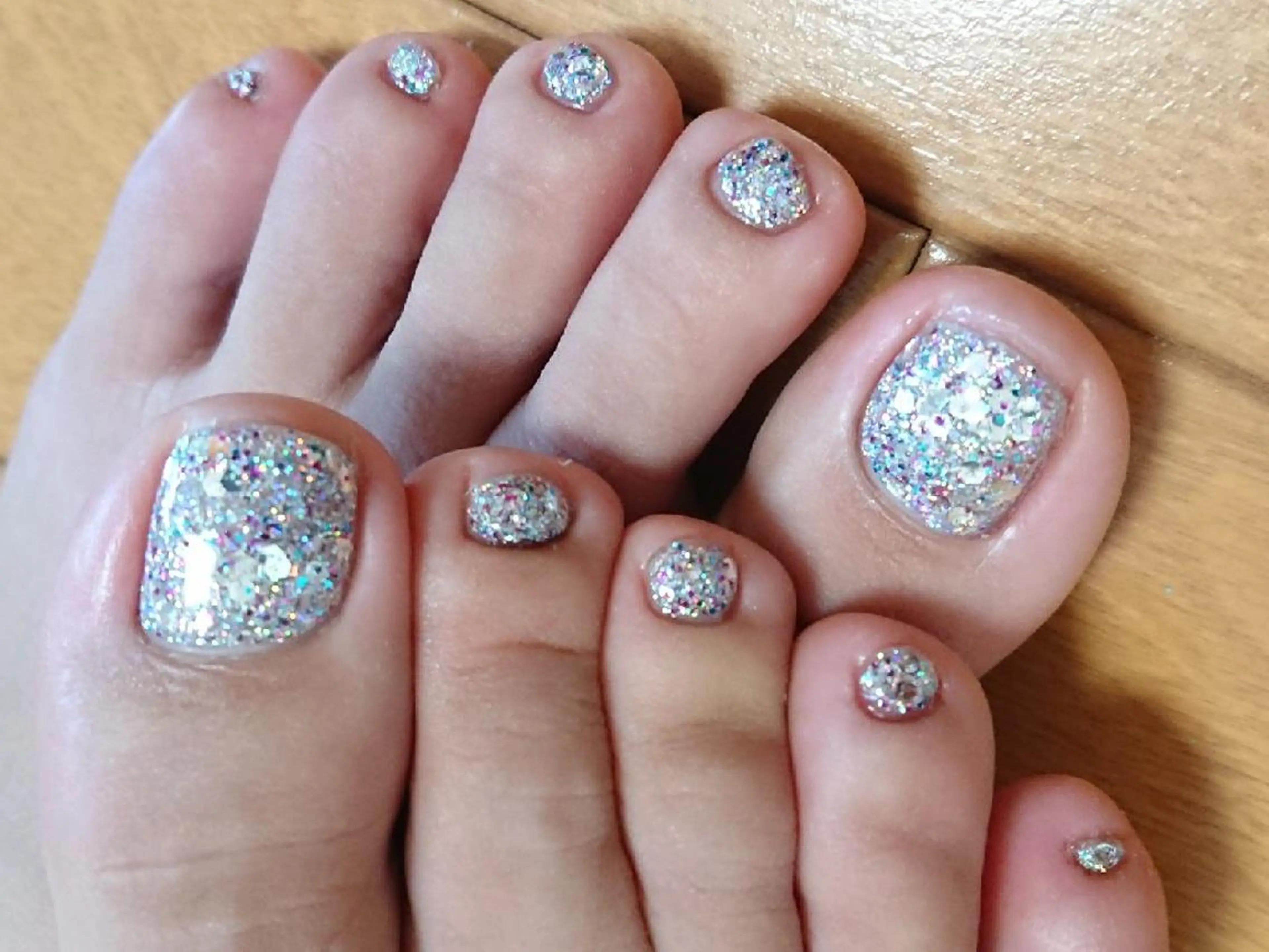 ネイル ジェルネイル キラキラネイル ラメ(グリッター) Lilith Nailのネイルデザイン