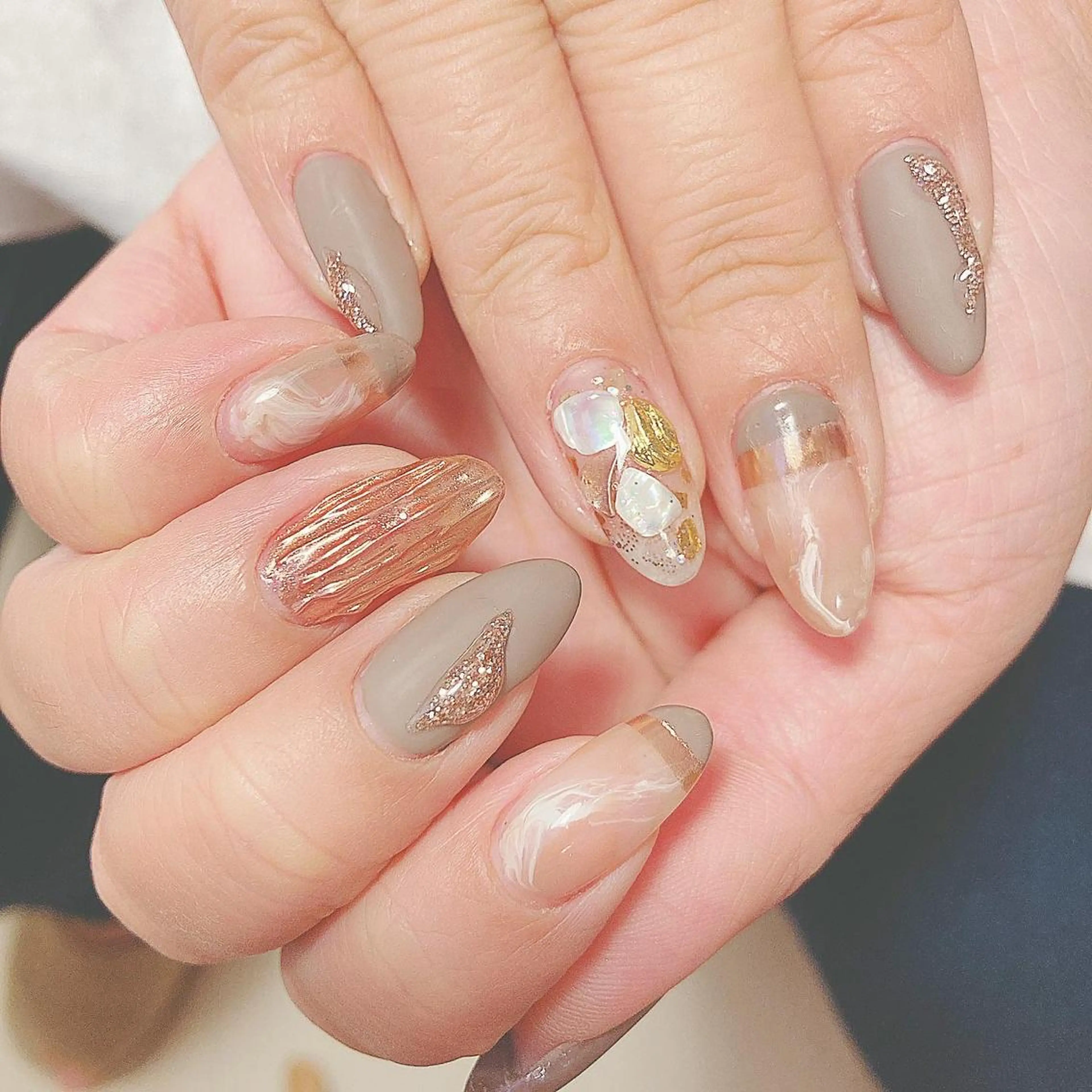 ネイル 名倉 なな子のネイルデザイン