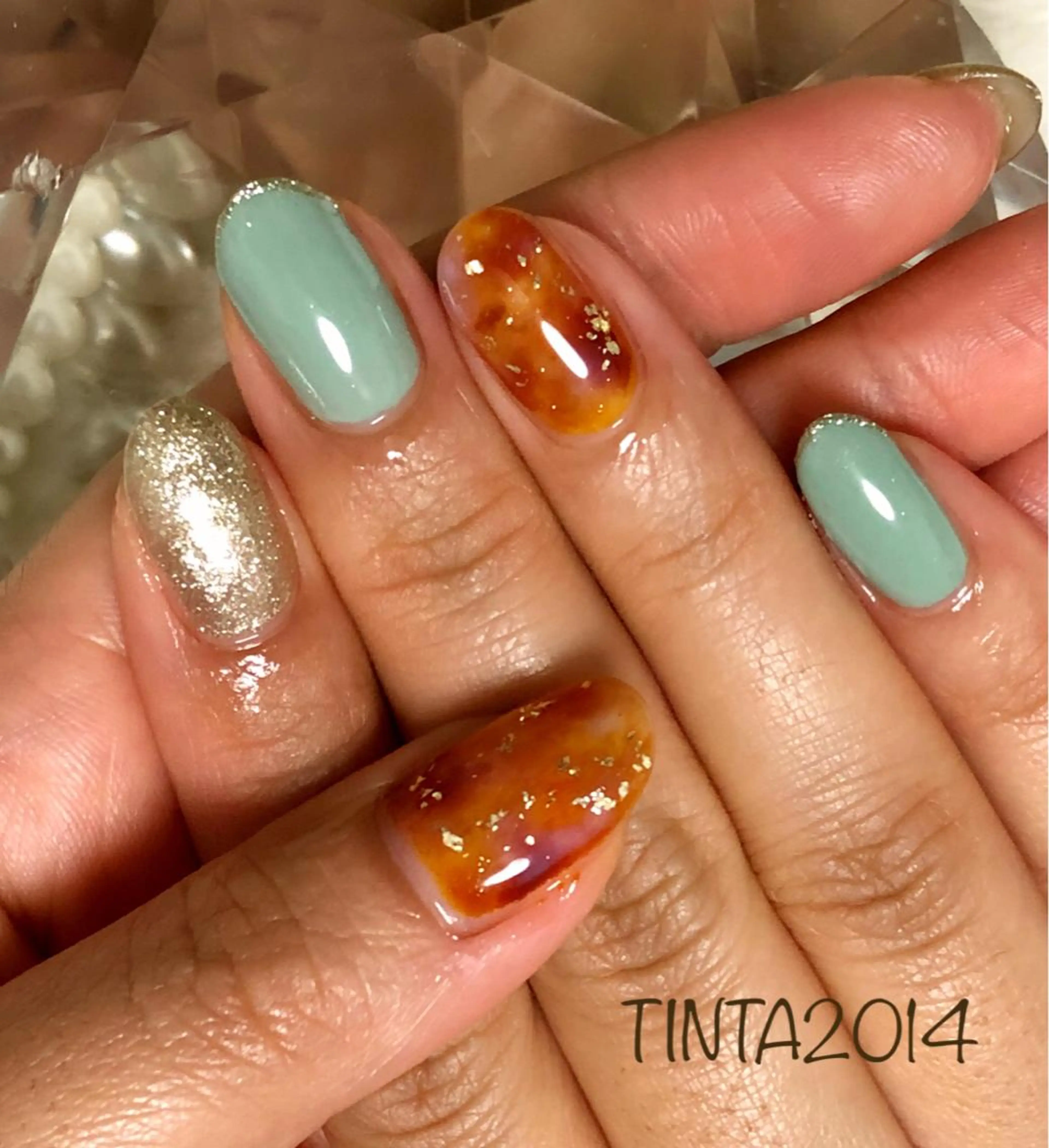 ネイル べっ甲ネイル グリーン ネイルサロン ティンタ所属・馬場 典子のネイルデザイン