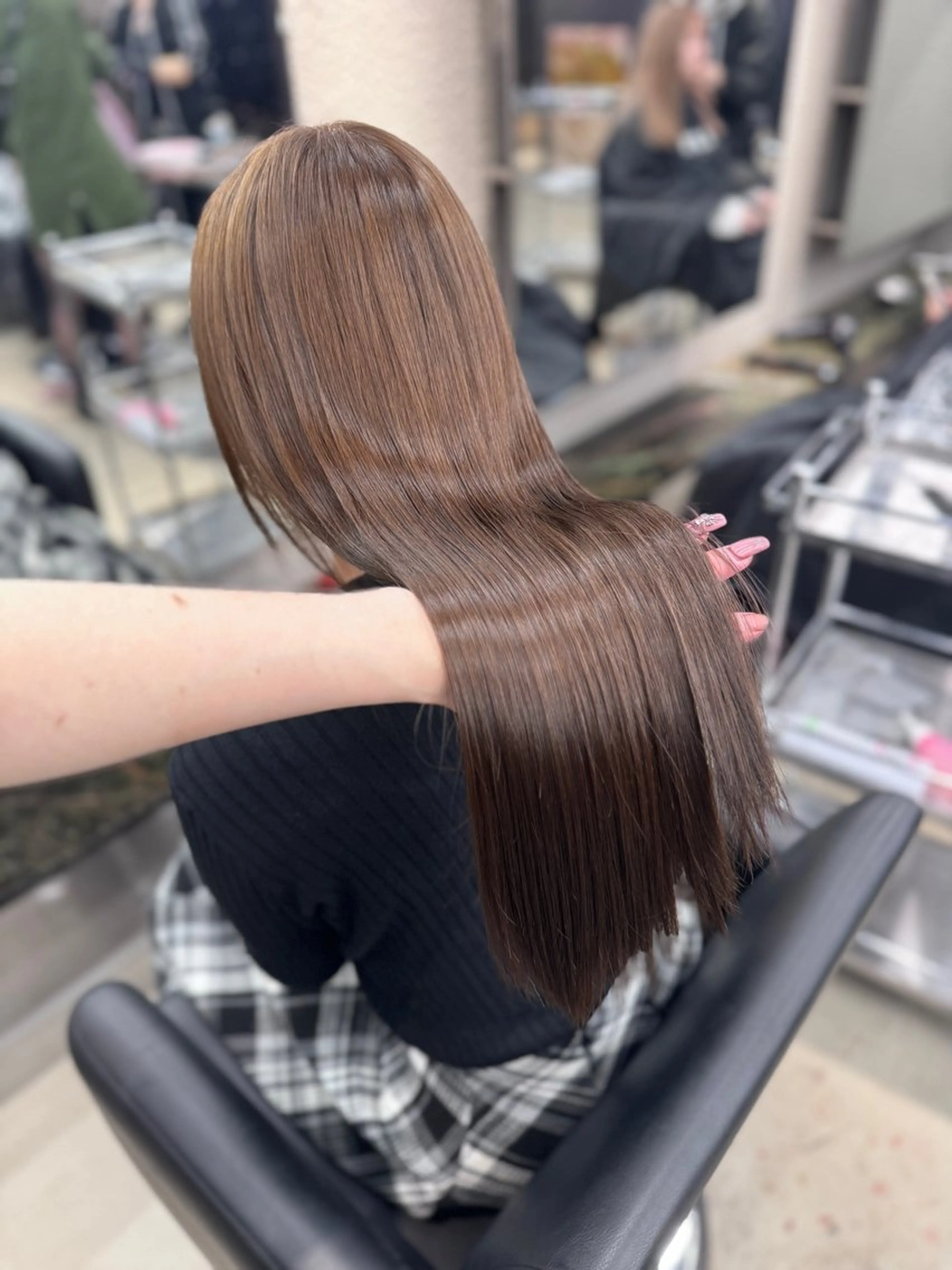 ロング パーマ 髪質改善 縮毛矯正 トリートメント ストレートパーマ 縮毛矯正 渋谷/原宿♡PELE 縮毛矯正/ストレートのヘアスタイル