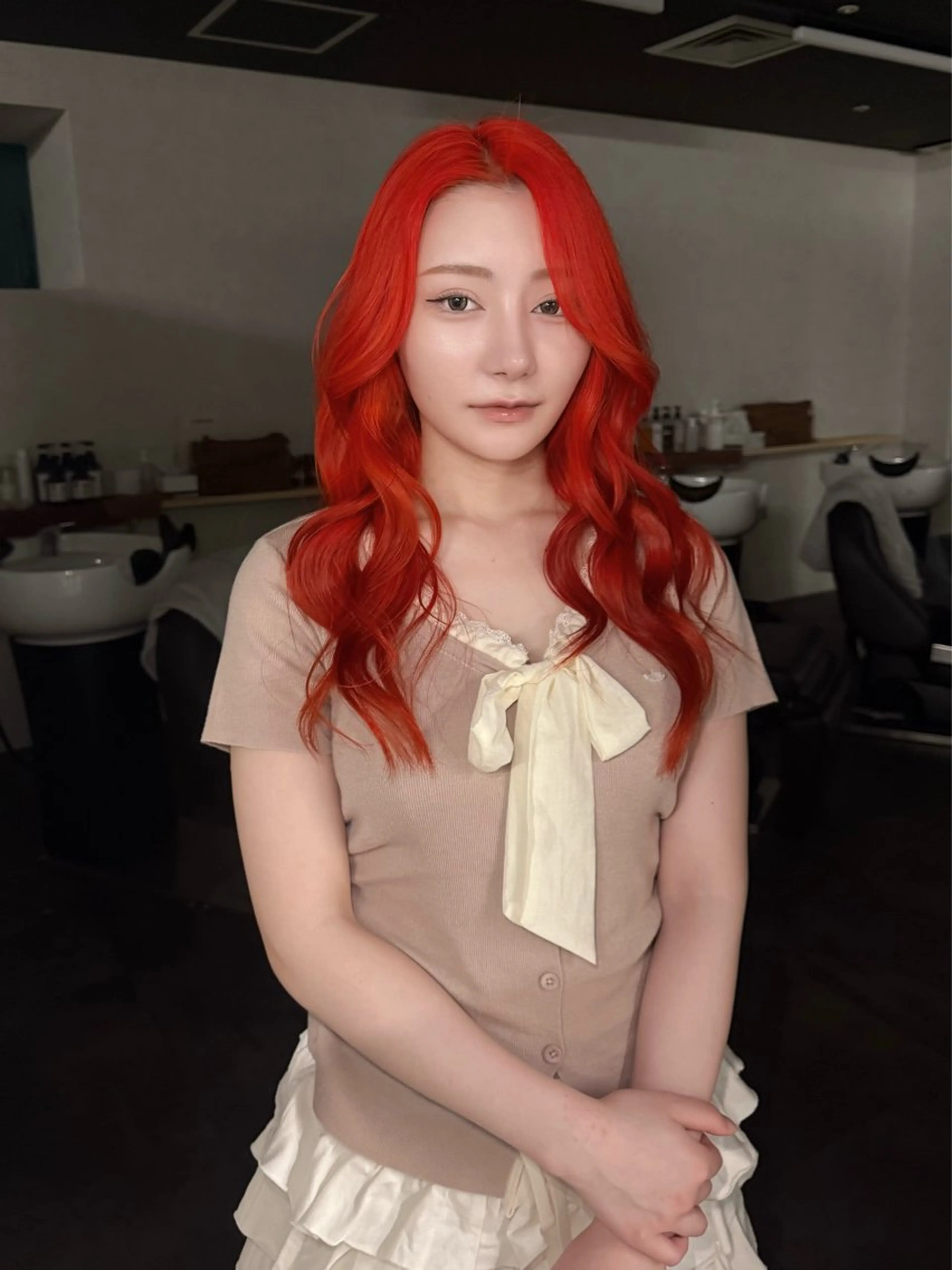 カラー ブリーチ 透明感カラー オレンジ オレンジレッド レッドカラー ヘアカラー lin.ブリーチ デザインカラーのヘアスタイル