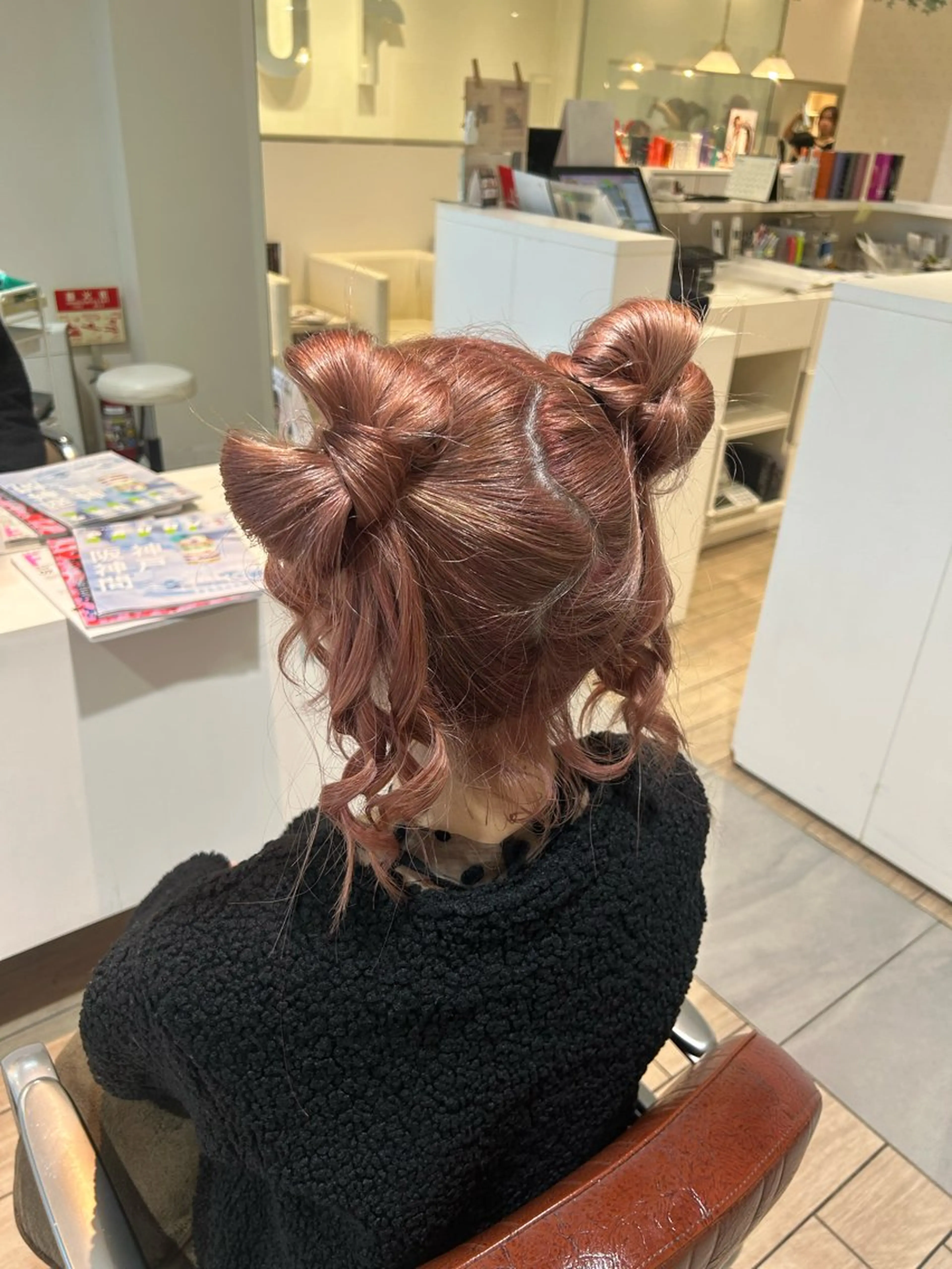 ロング 小谷 歩花のヘアスタイル