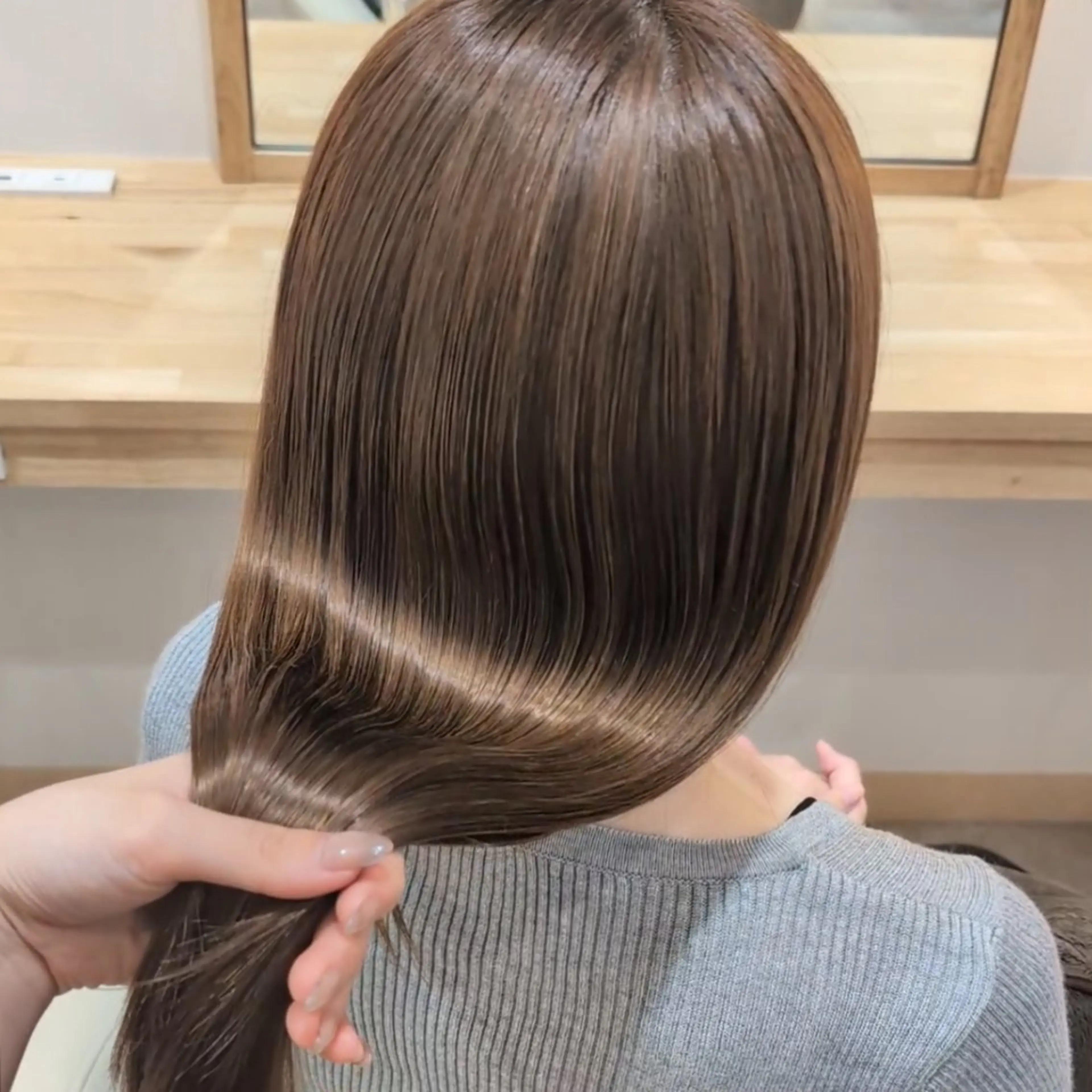 ロング カラー 彩桜/アレンジ/艶 カラー/小顔カット✂のヘアスタイル