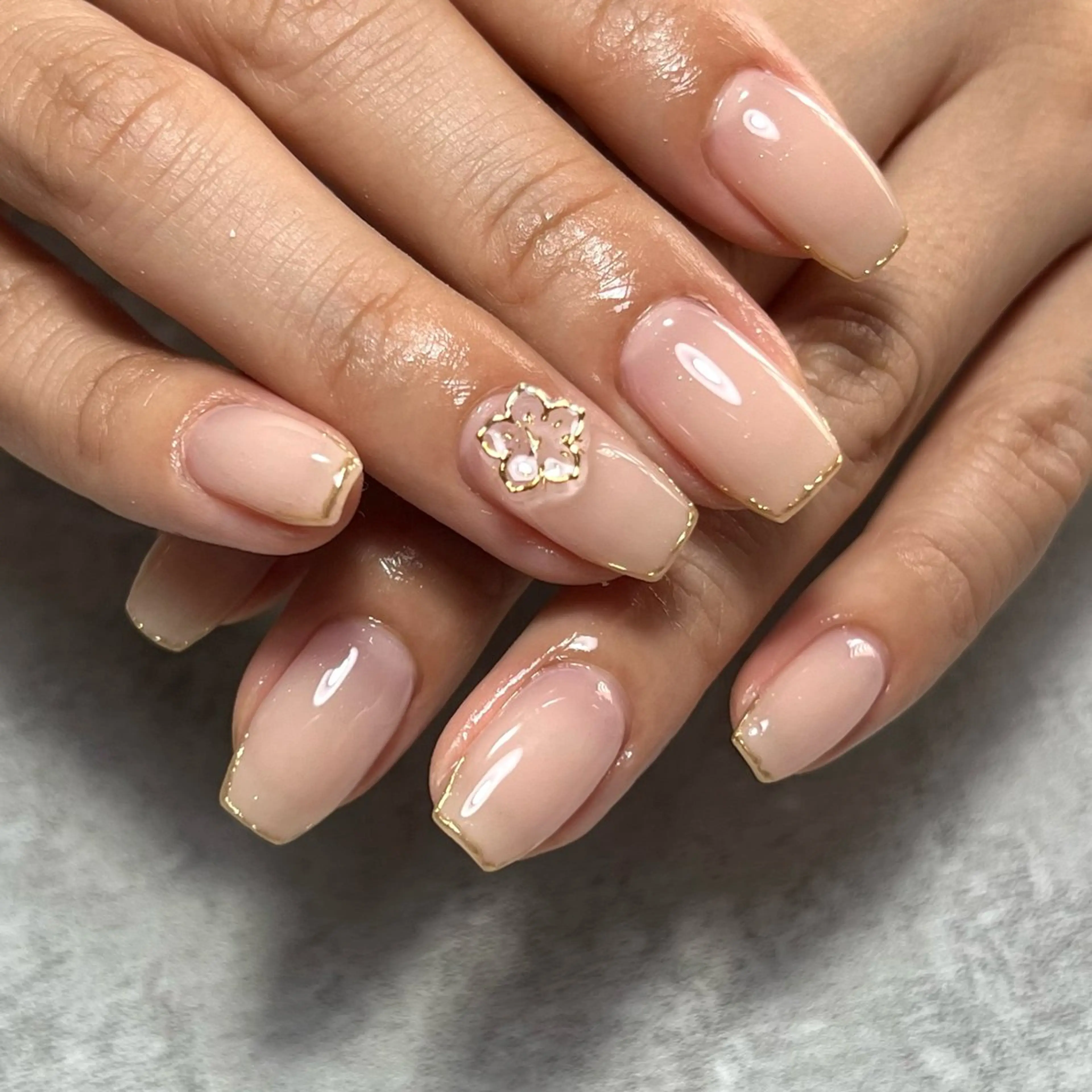 ネイル NAIL303 🛼 SHIORIのネイルデザイン