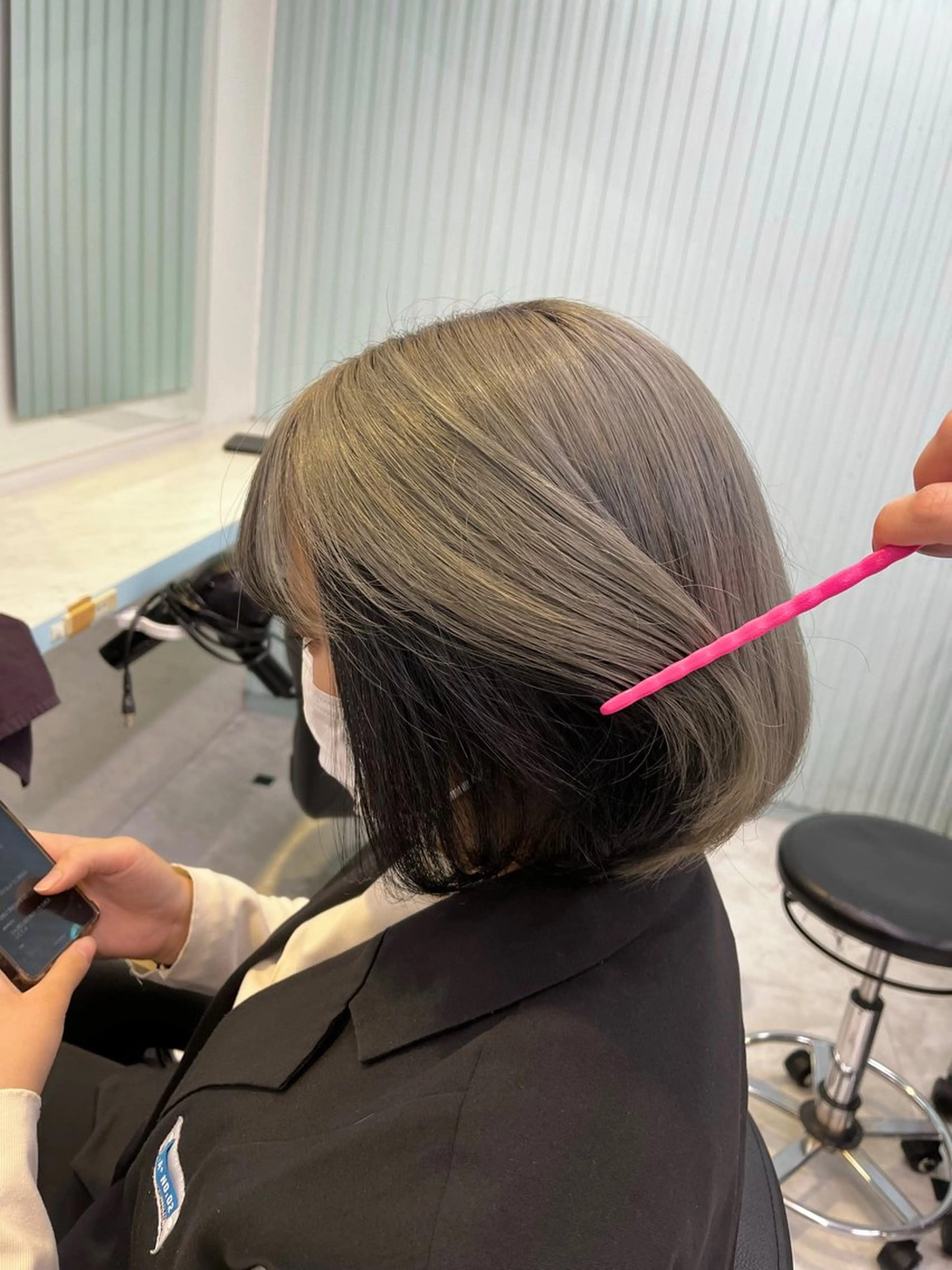 ショート カラー ヘアカラー トリートメント ブリーチカラー 🩵MIZUKIのヘアスタイル