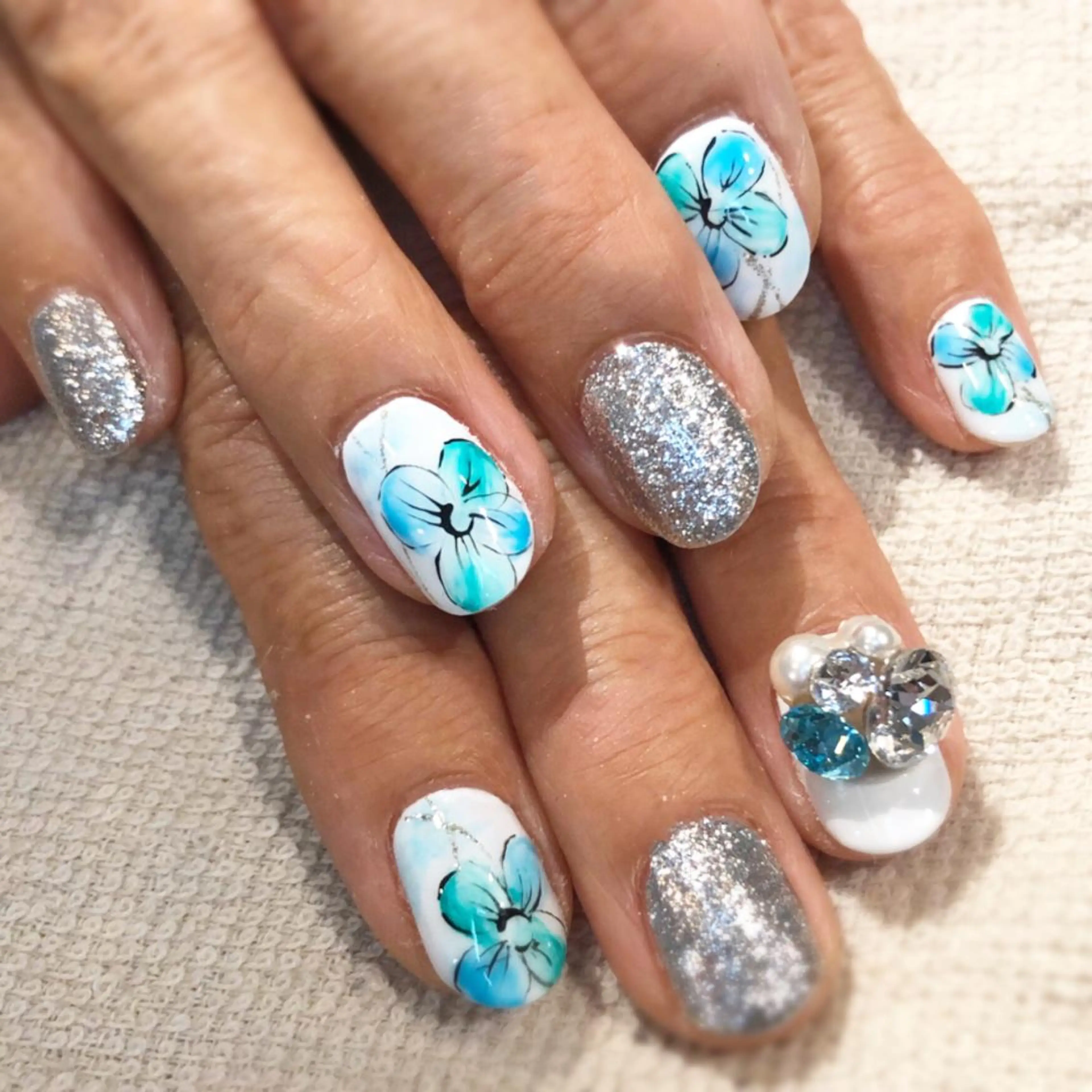 ネイル lento nailのネイルデザイン