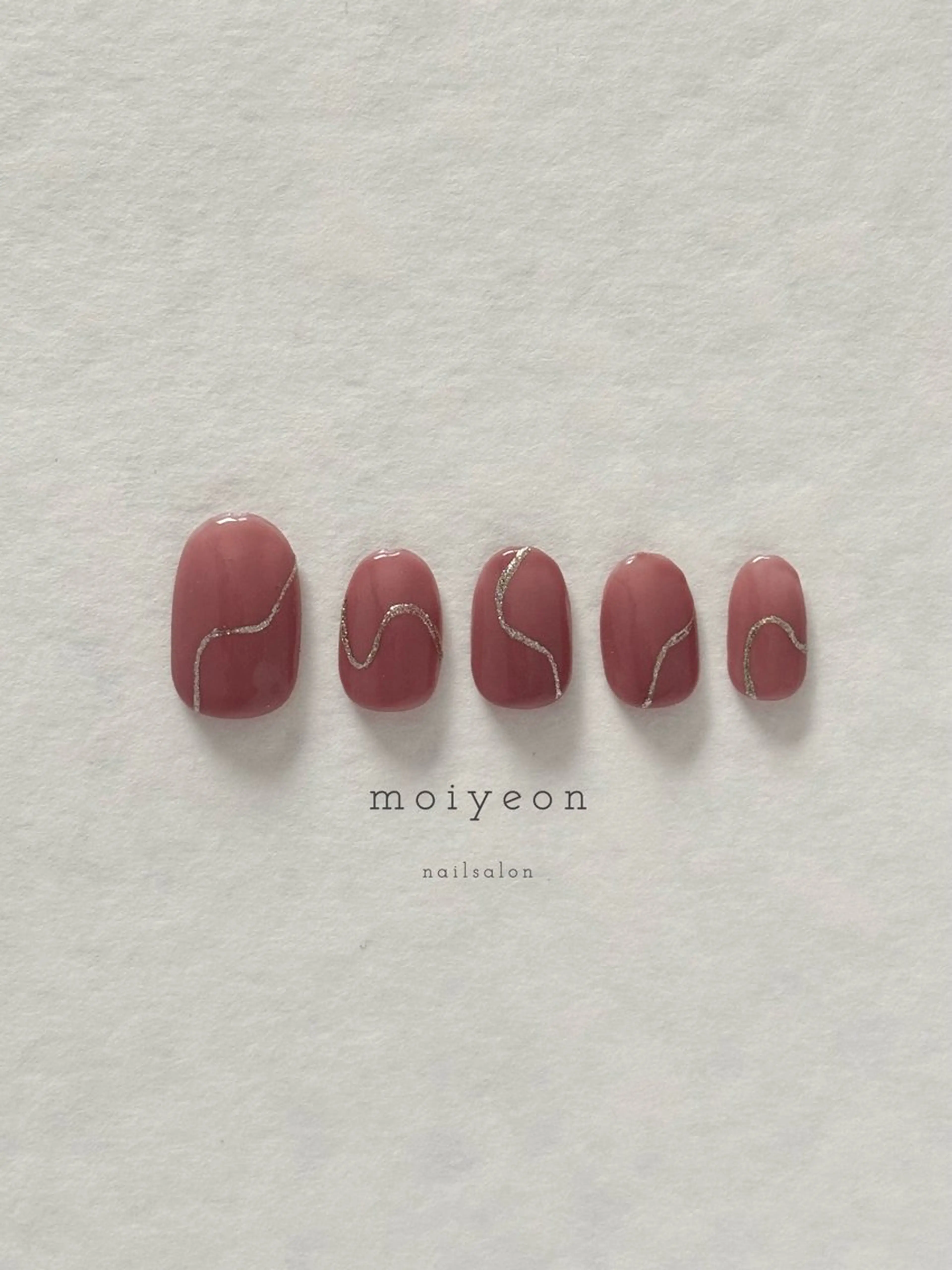 ネイル アートネイル 市川 沙希子のネイルデザイン