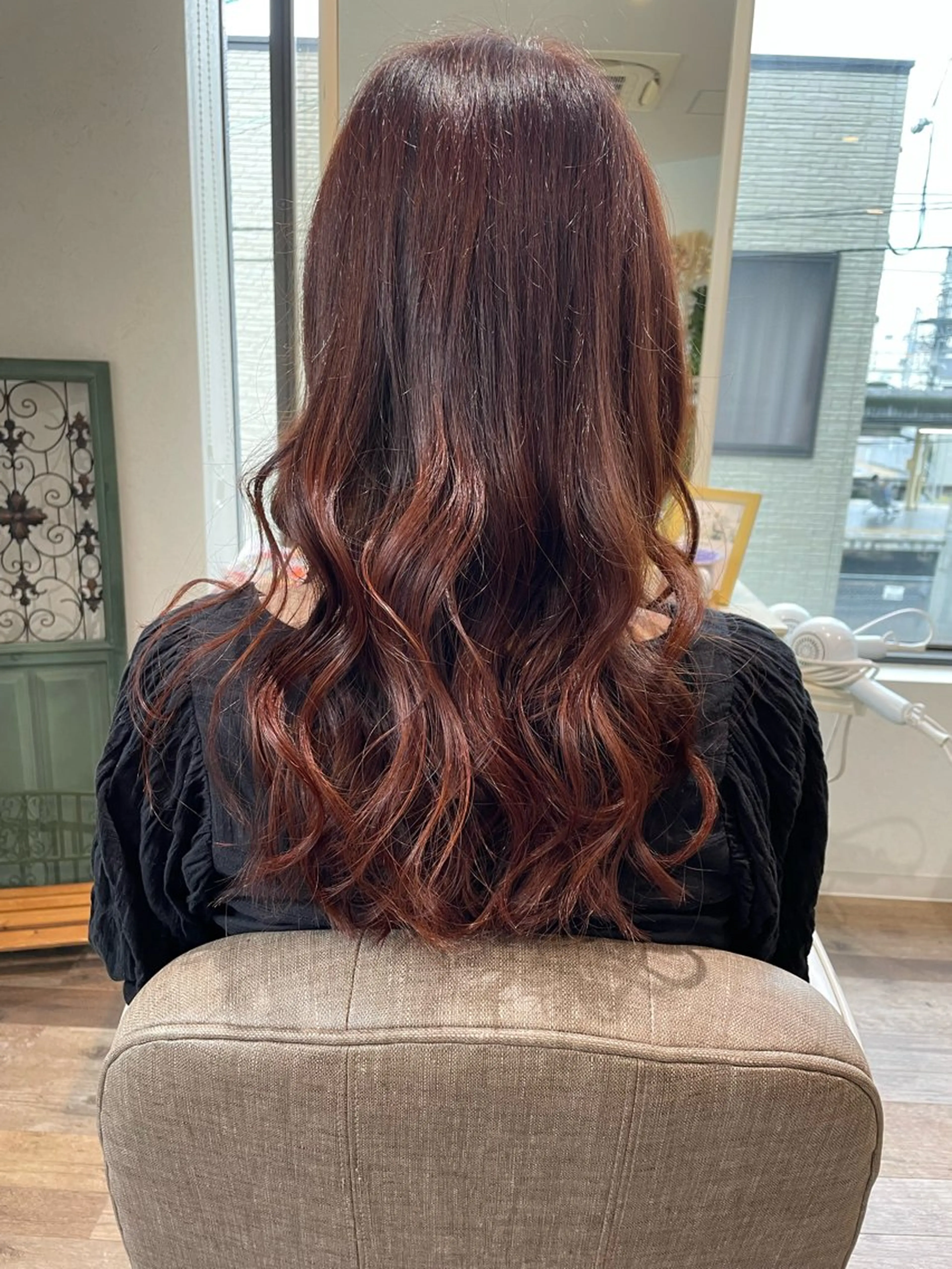 ロング ikumi meret橿原店のヘアスタイル