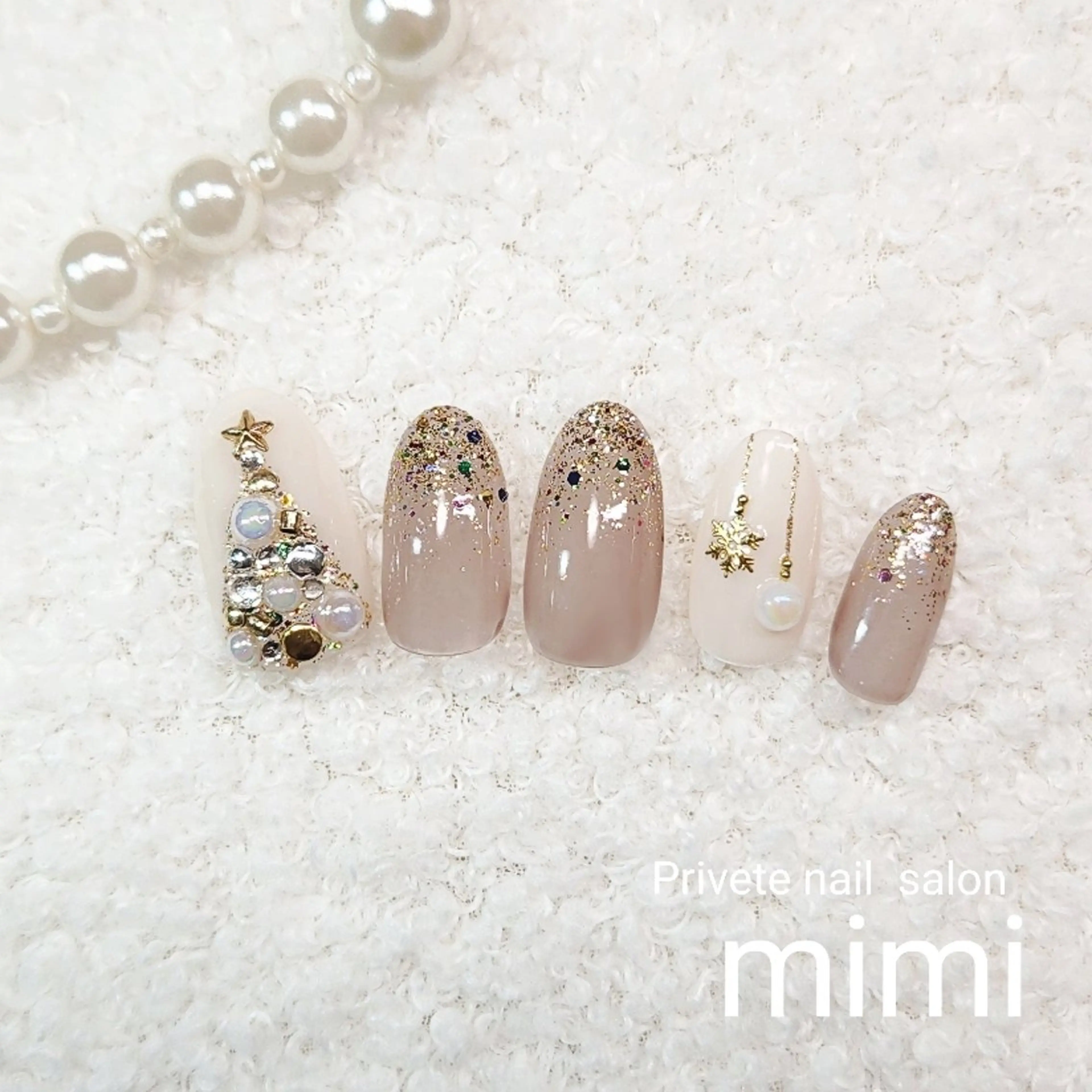 ネイル キラキラネイル 冬ネイル クリスマス 博多ネイル ｍｉｍｉのネイルデザイン