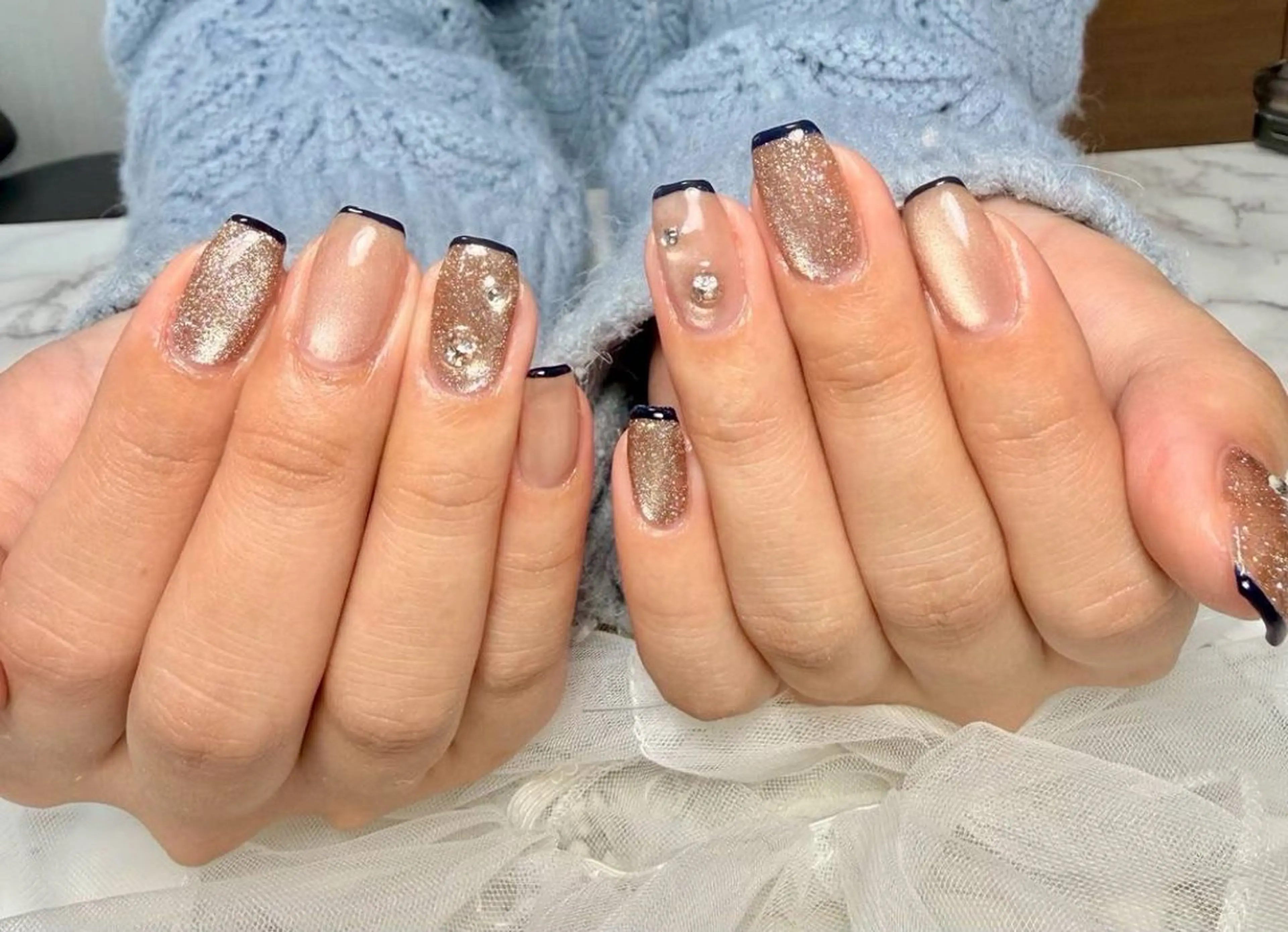 ネイル アートネイル チークネイル フラッシュネイル フラッシュマグ フレンチネイル M.N_ nailのネイルデザイン