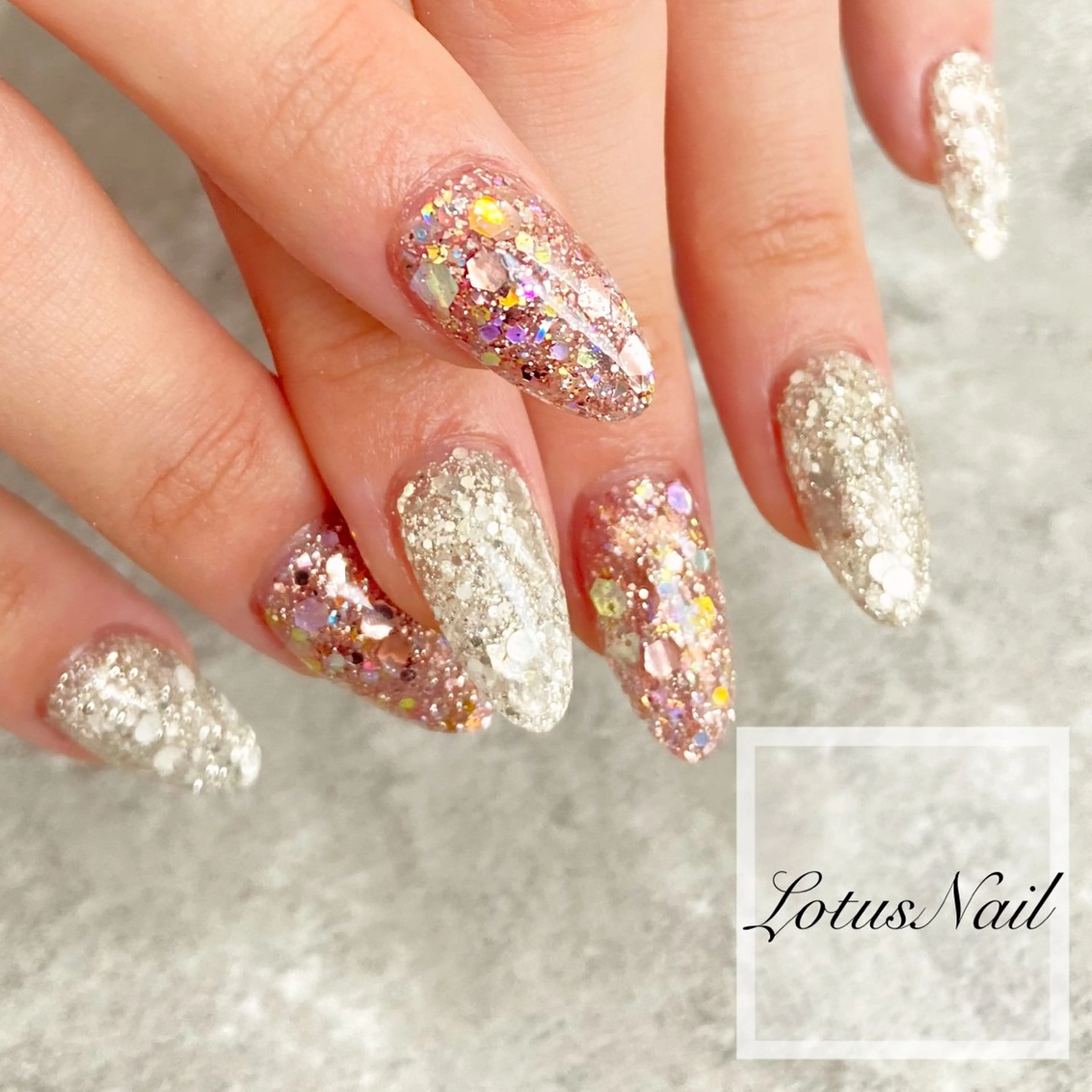 ネイル スカルプネイル Lotus Nailのネイルデザイン